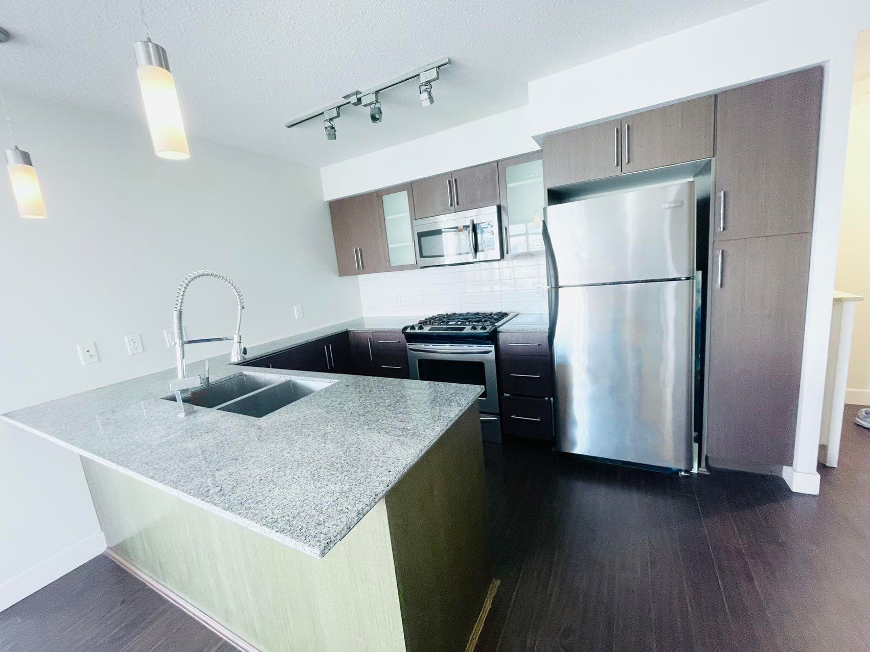 1110 - 8068 Wesytminster Highway, Richmond, V6X 0C6 — photo 3