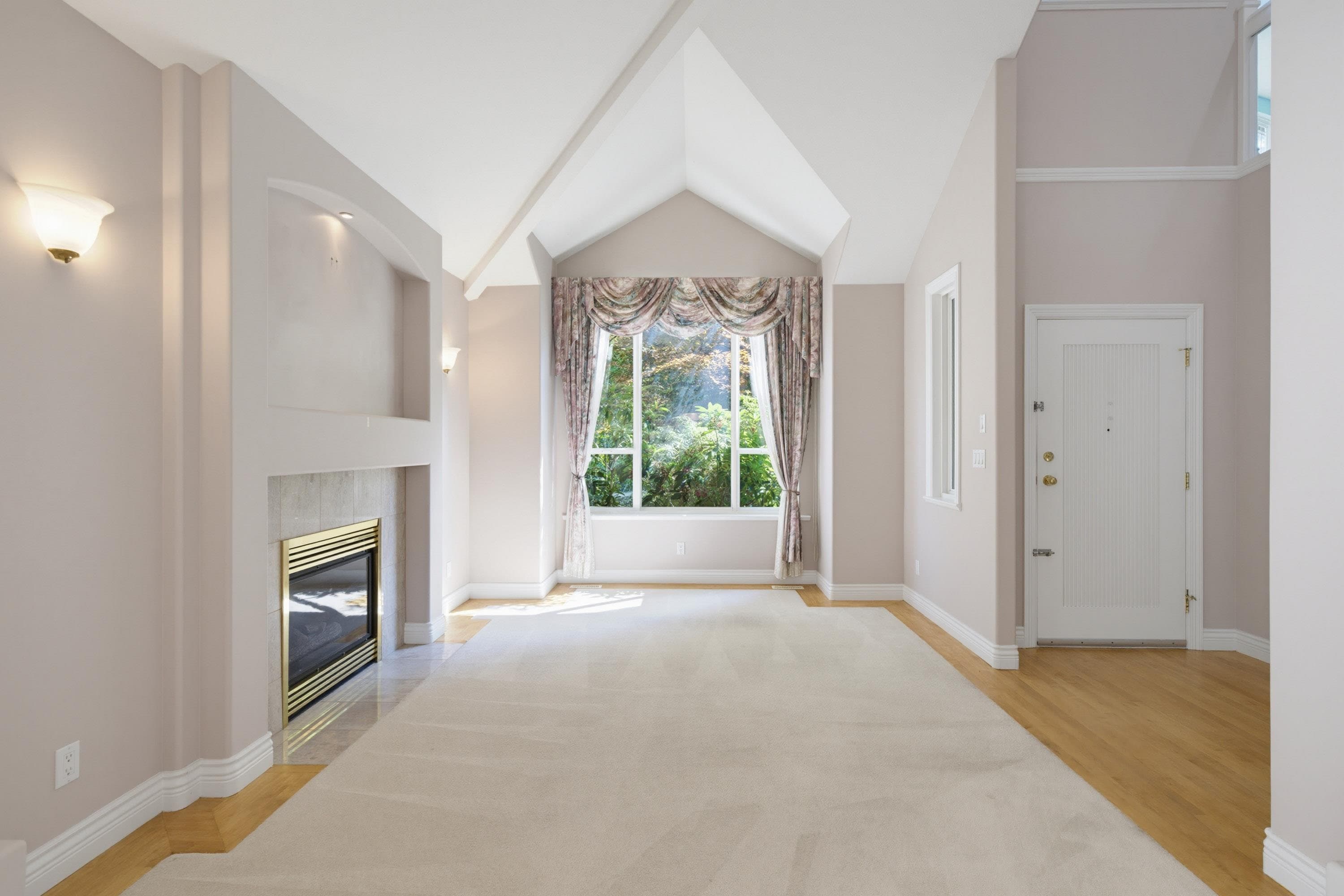 16587 84 Avenue, Surrey, V4N 3H3 — photo 3