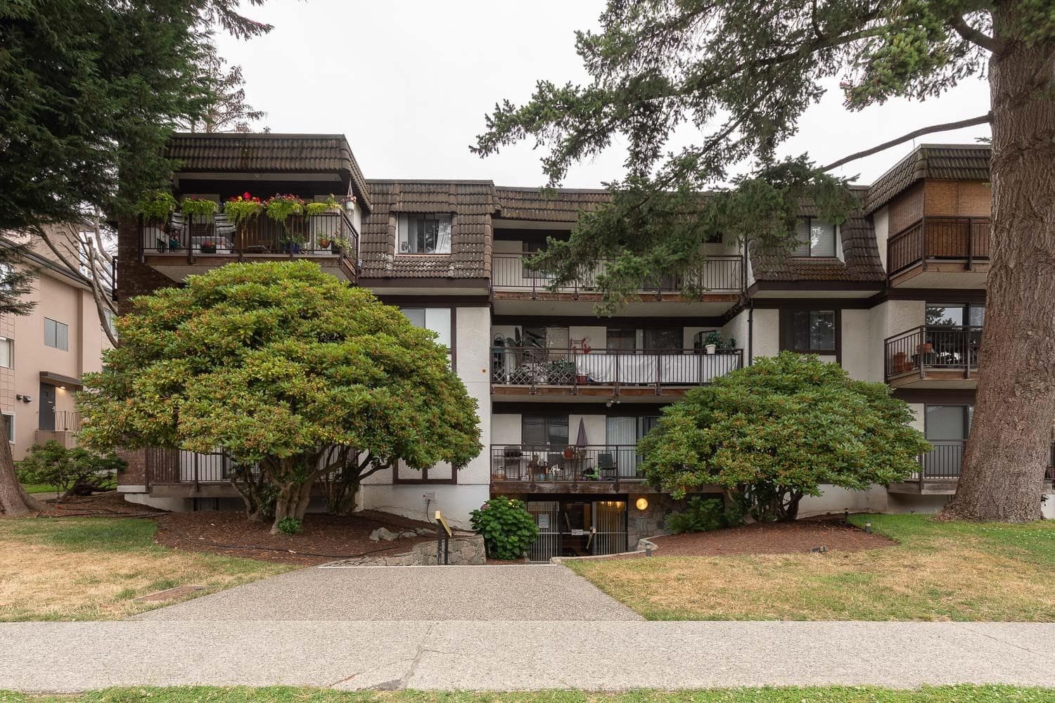 102 - 425 Ash Street, New Westminster, V3M 3N2 — photo 1