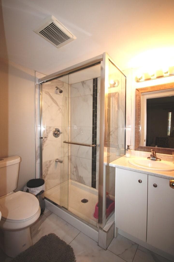 18222 58b Avenue, Surrey, V3S 5V9 — photo 3