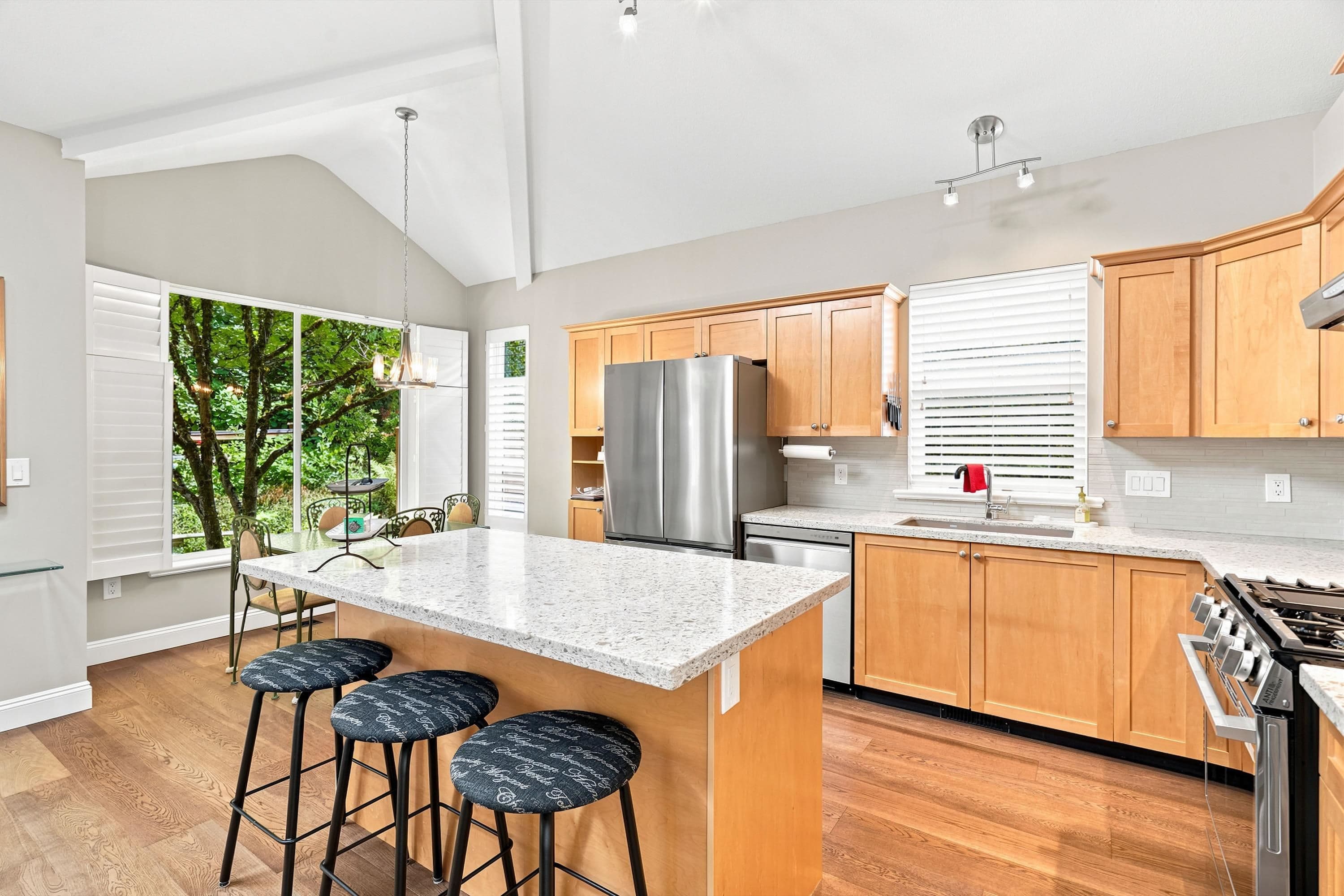 22 - 3500 144 Street, Surrey, V4P 3J6 — photo 3