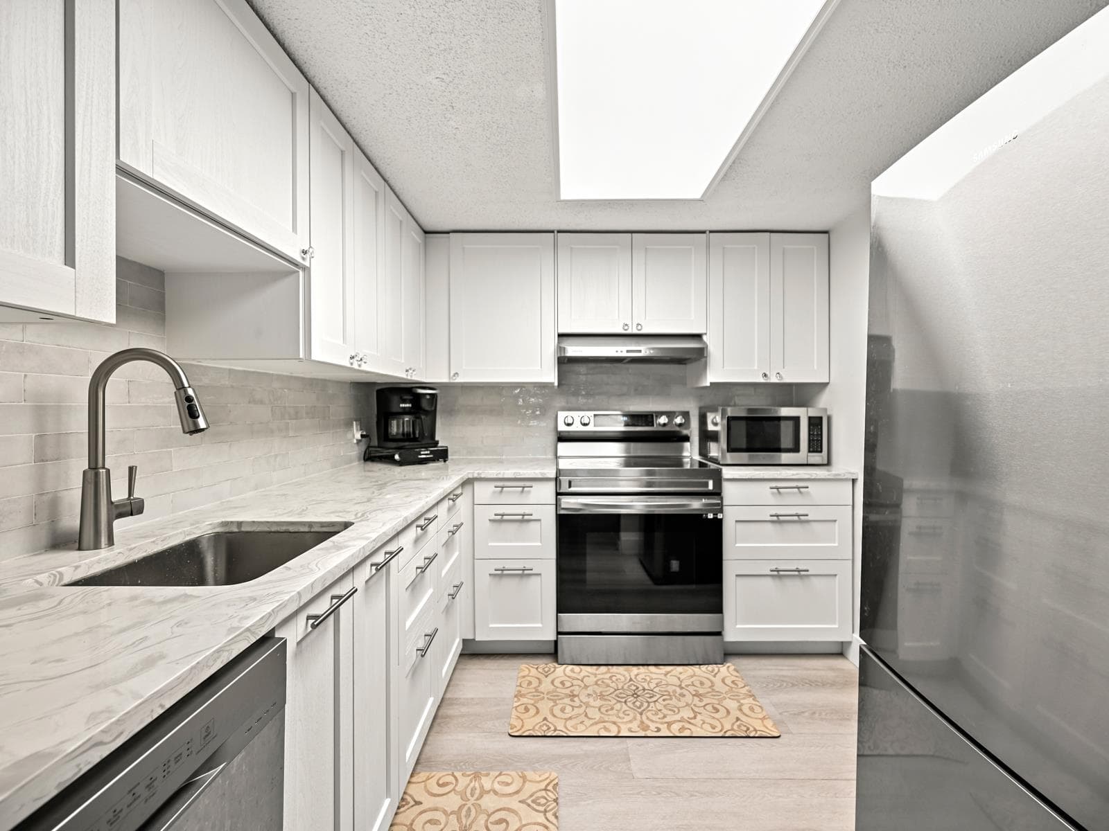 202 - 7095 133b Street, Surrey, V3W 8A3 — photo 5
