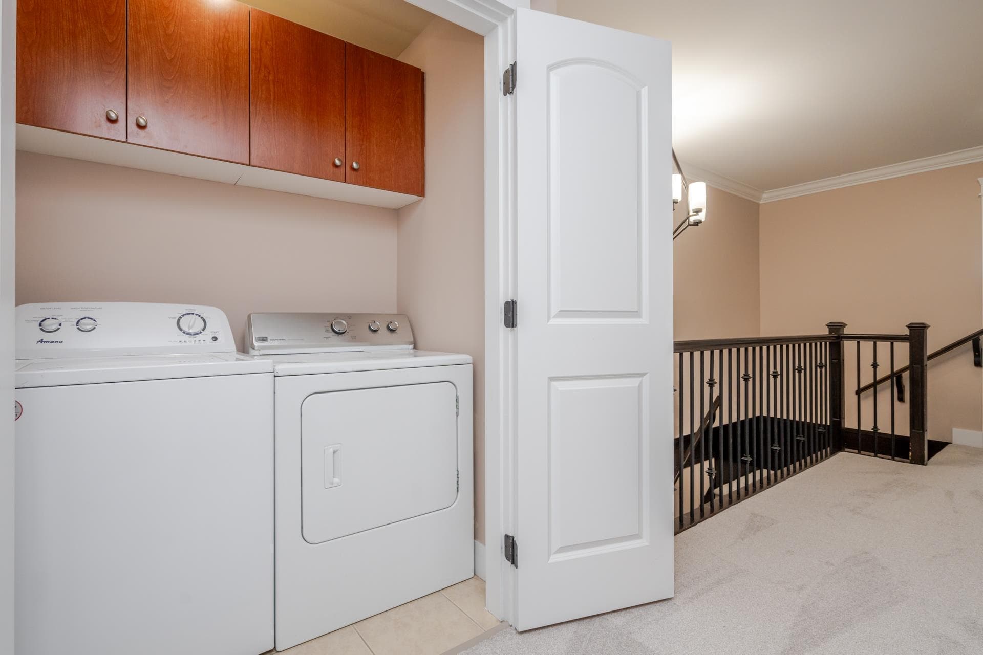 19586 72a Avenue, Surrey, V4N 3E8 — photo 2
