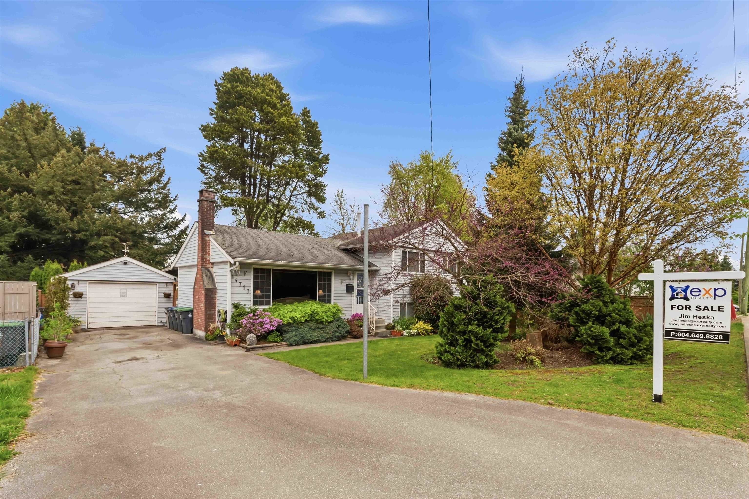14713 110 Avenue, Surrey, V3R 2A9 — photo 2