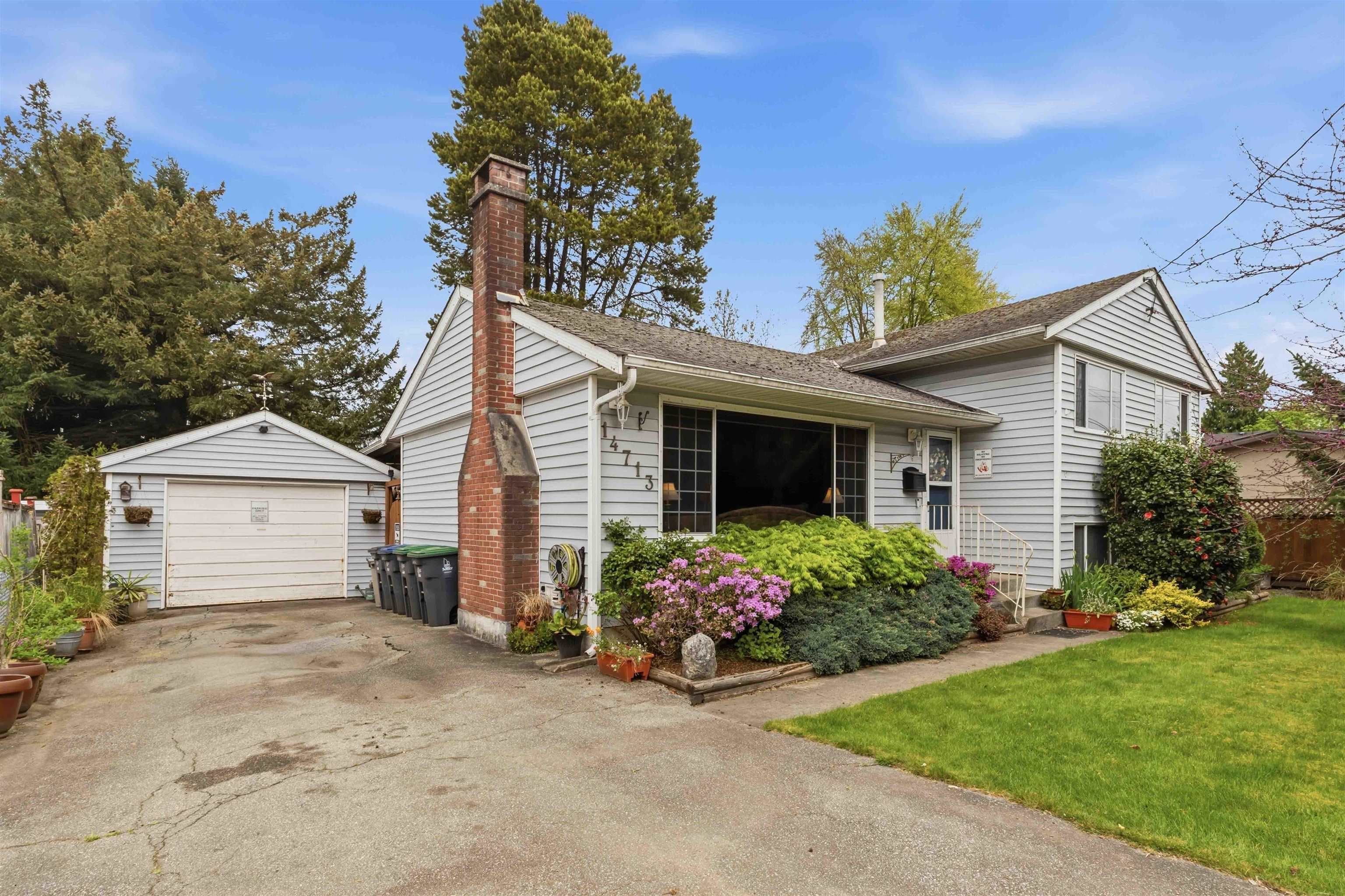 14713 110 Avenue, Surrey, V3R 2A9 — photo 1
