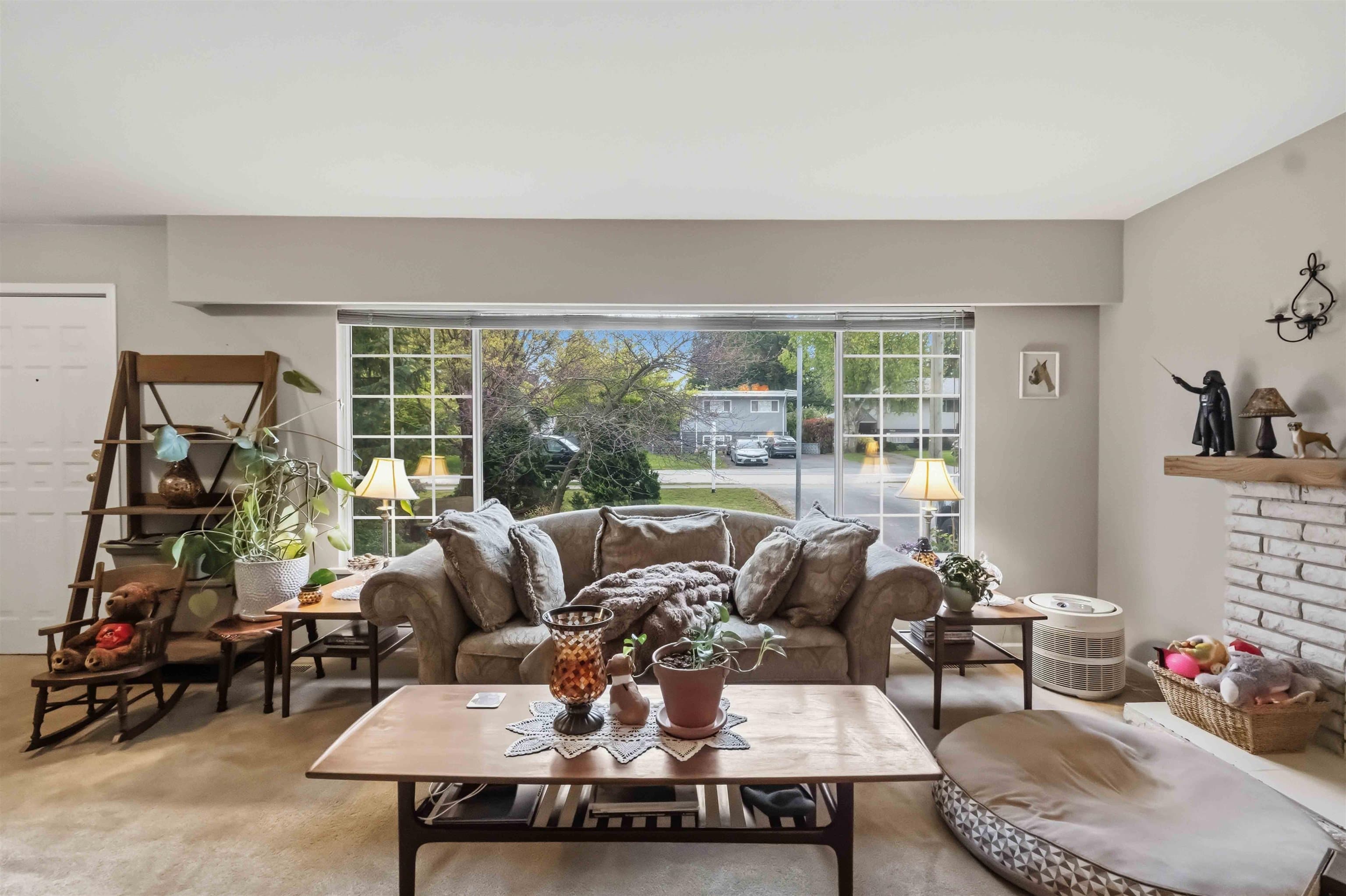 14713 110 Avenue, Surrey, V3R 2A9 — photo 5