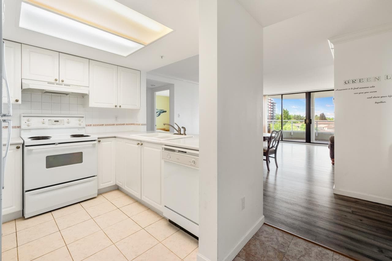 501 - 6080 Minoru Boulevard, Richmond, V6Y 4A7 — photo 5
