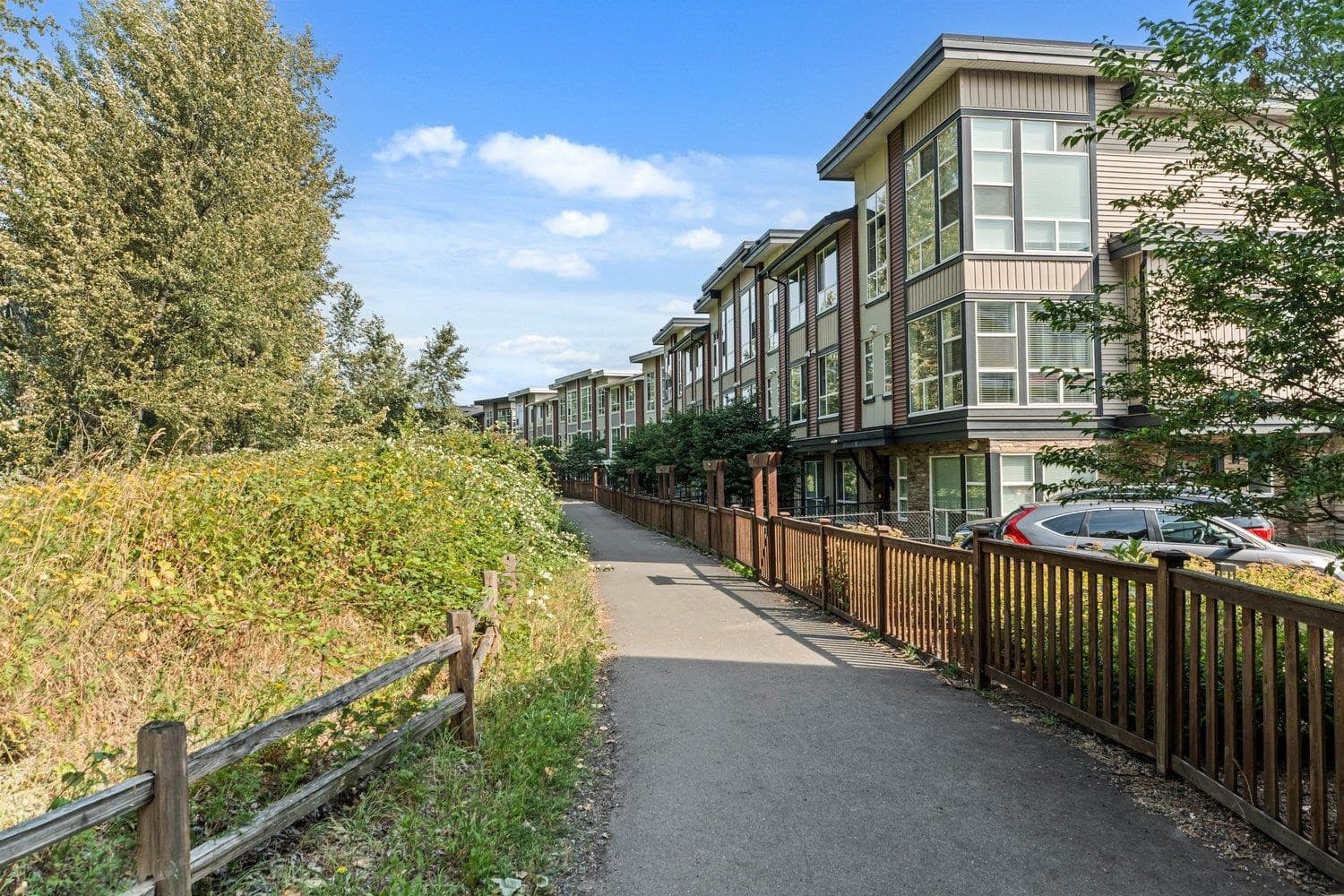 11 - 8413 Midtown Way, Chilliwack, V2P 0G7 — photo 3