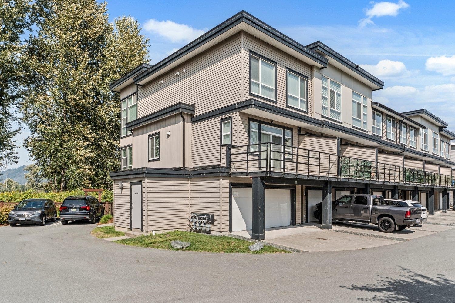 11 - 8413 Midtown Way, Chilliwack, V2P 0G7 — photo 5