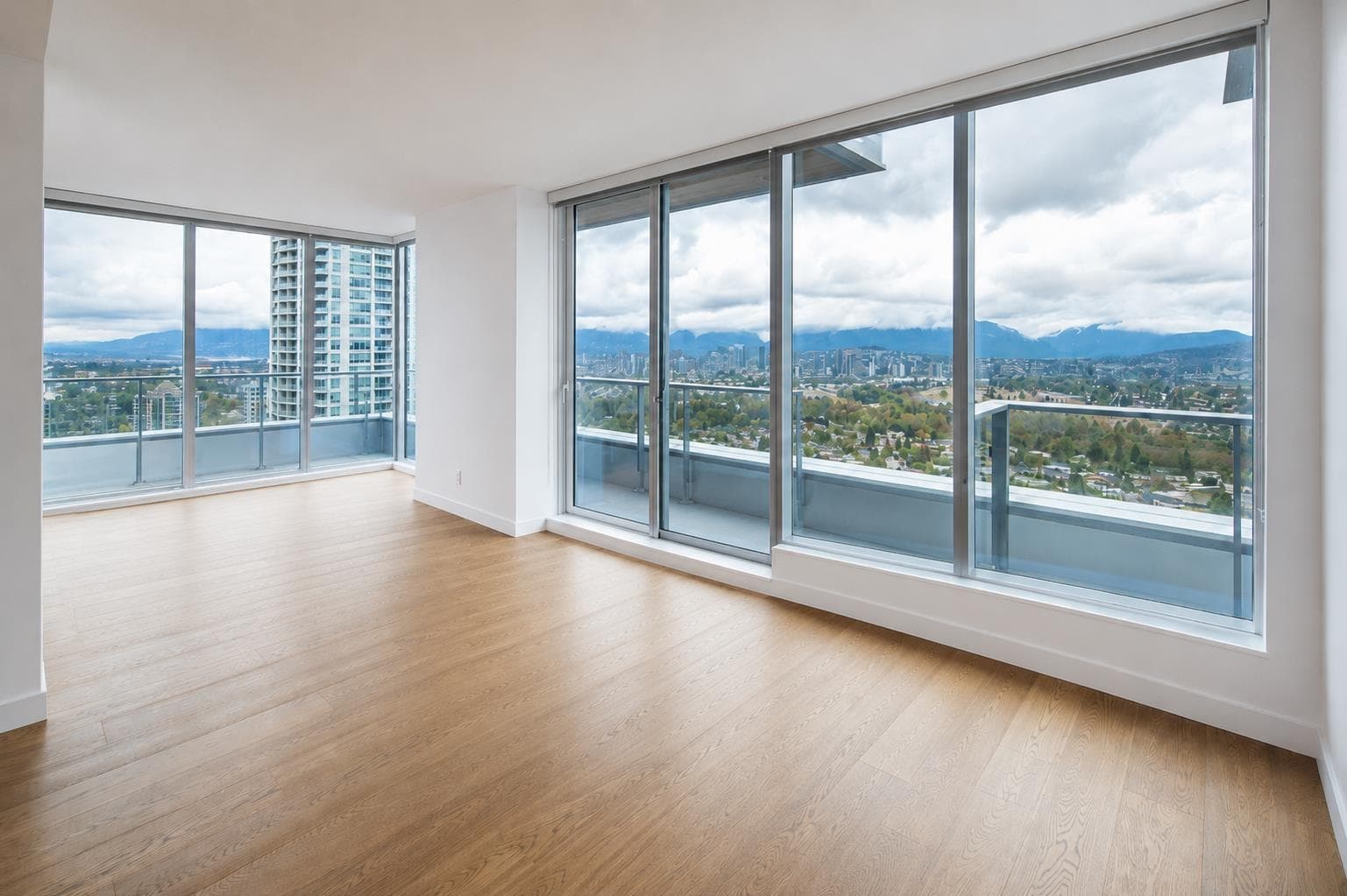 2907 - 6000 Mckay Avenue, Burnaby, V5H 0K2 — photo 3