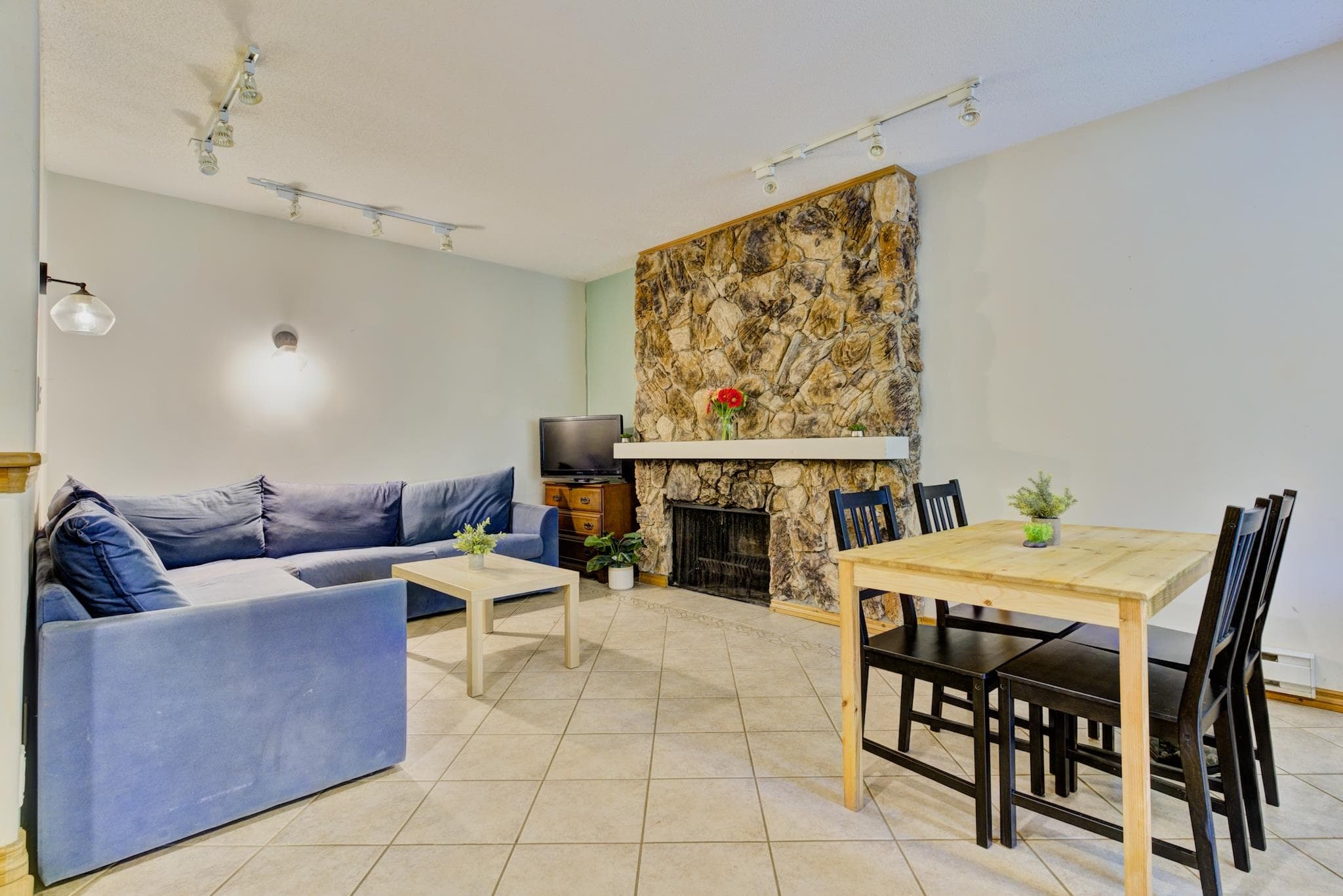 H205 - 1400 Alta Lake Road, Whistler, V8E 0G9 — photo 2