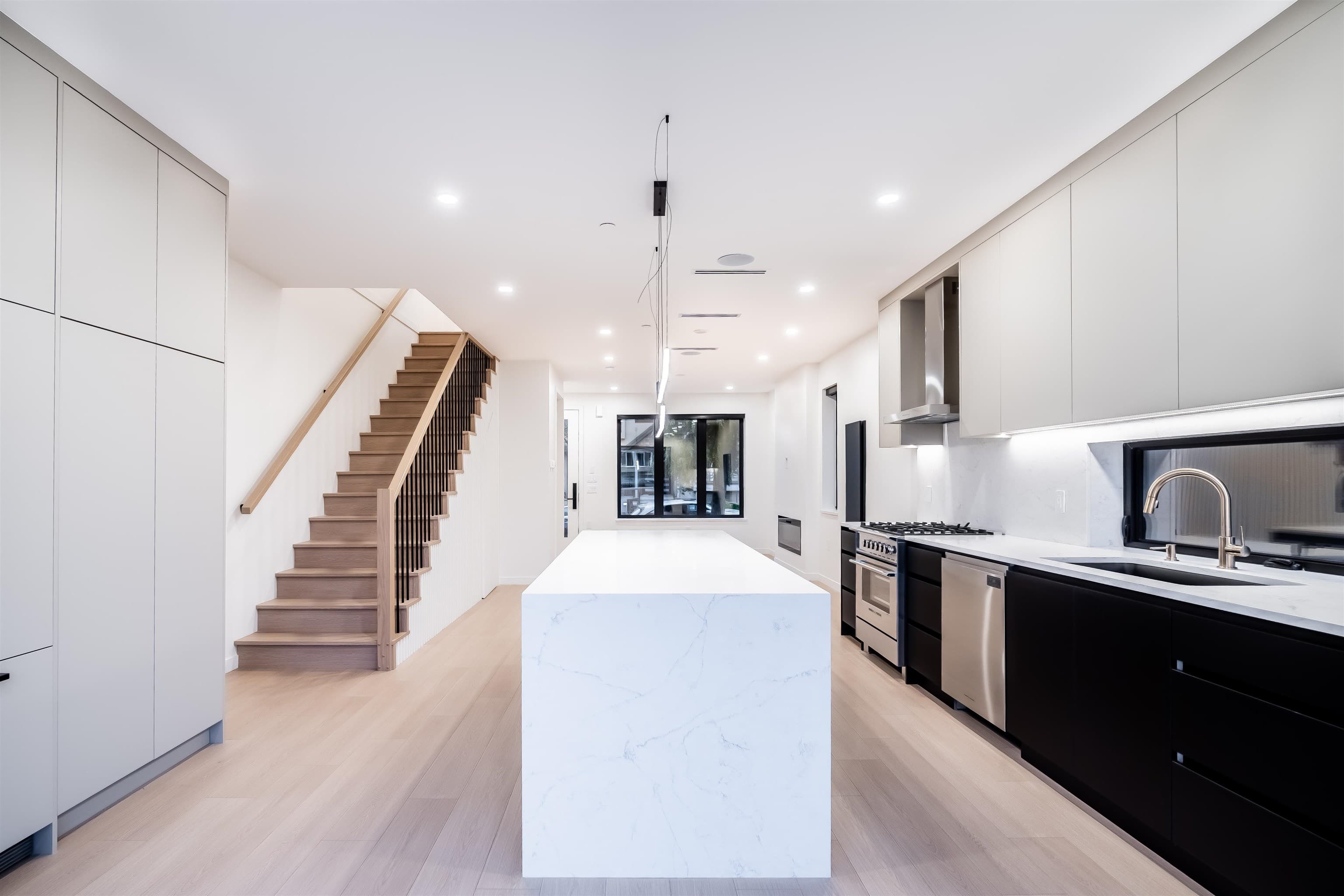 7960 Inverness Street, Vancouver, V5X 4H7 — photo 5