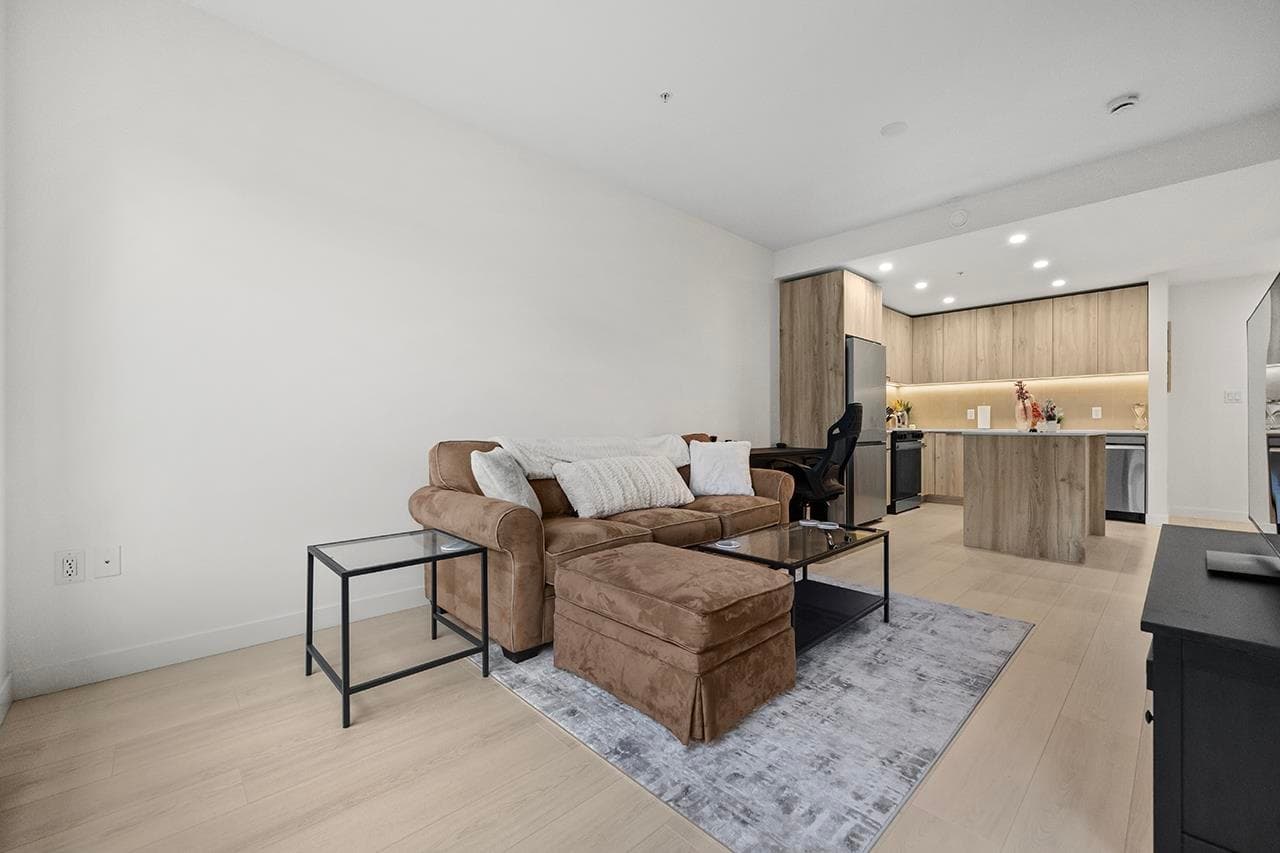 303 - 3596 Malsum Drive, North Vancouver, V7G 0B5 — photo 1
