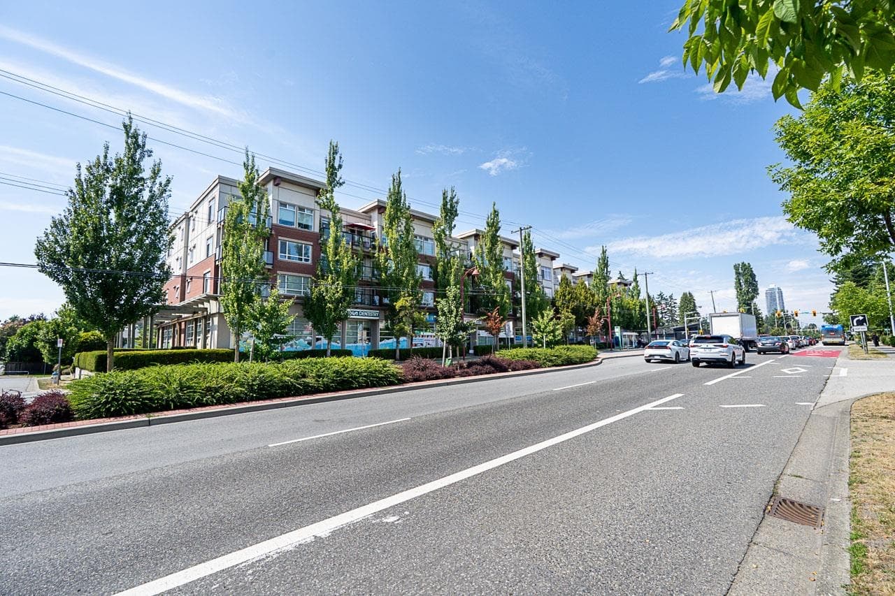 414 - 7511 120 Street, Delta, V4C 0C1 — photo 1