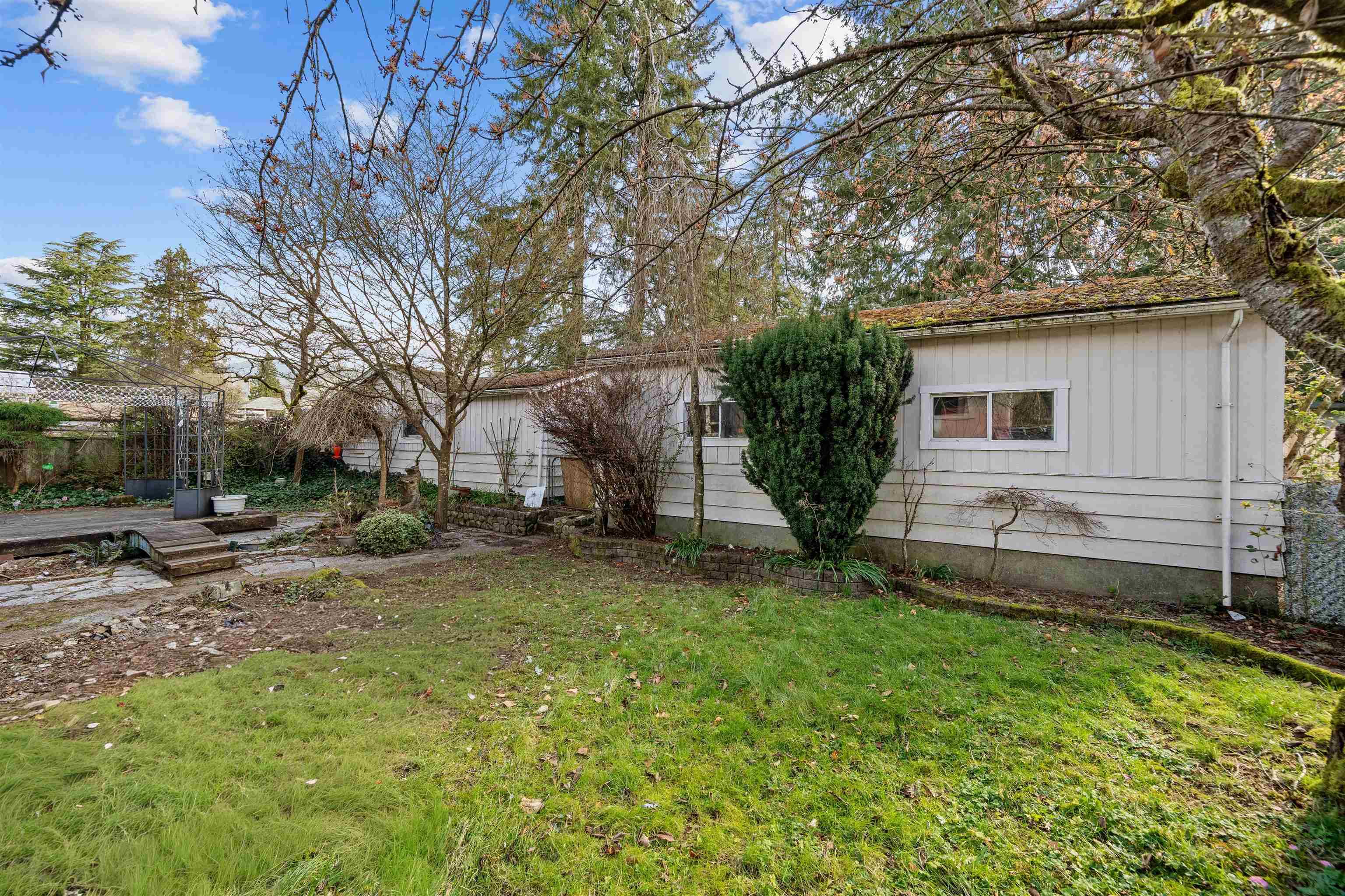 3356 Liverpool Street, Port Coquitlam, V3B 3V8 — photo 5