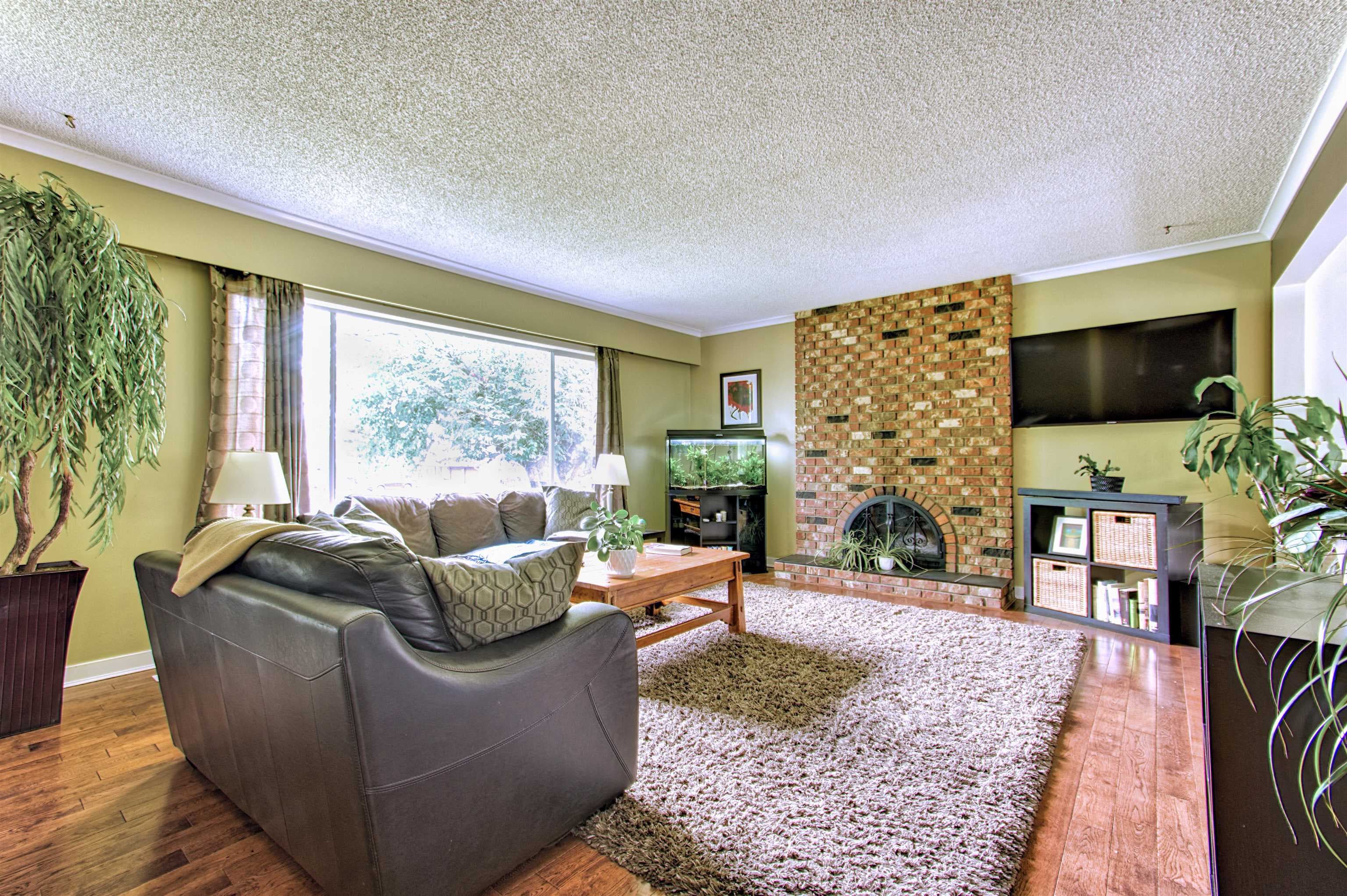 18843 120 Avenue, Pitt Meadows, V3Y 1W5 — photo 3