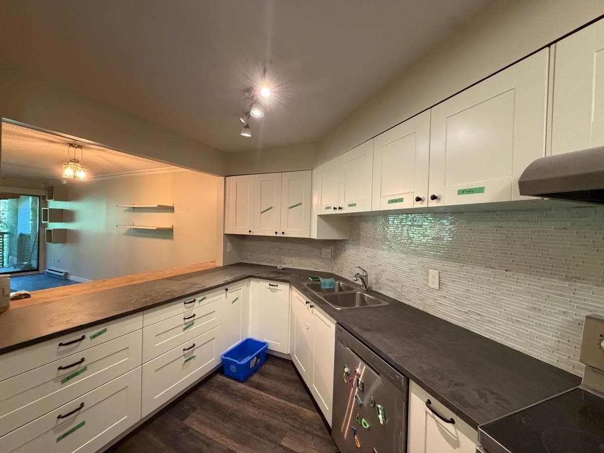 1210 Pacific Street, Coquitlam, V3B 6K3 — photo 3