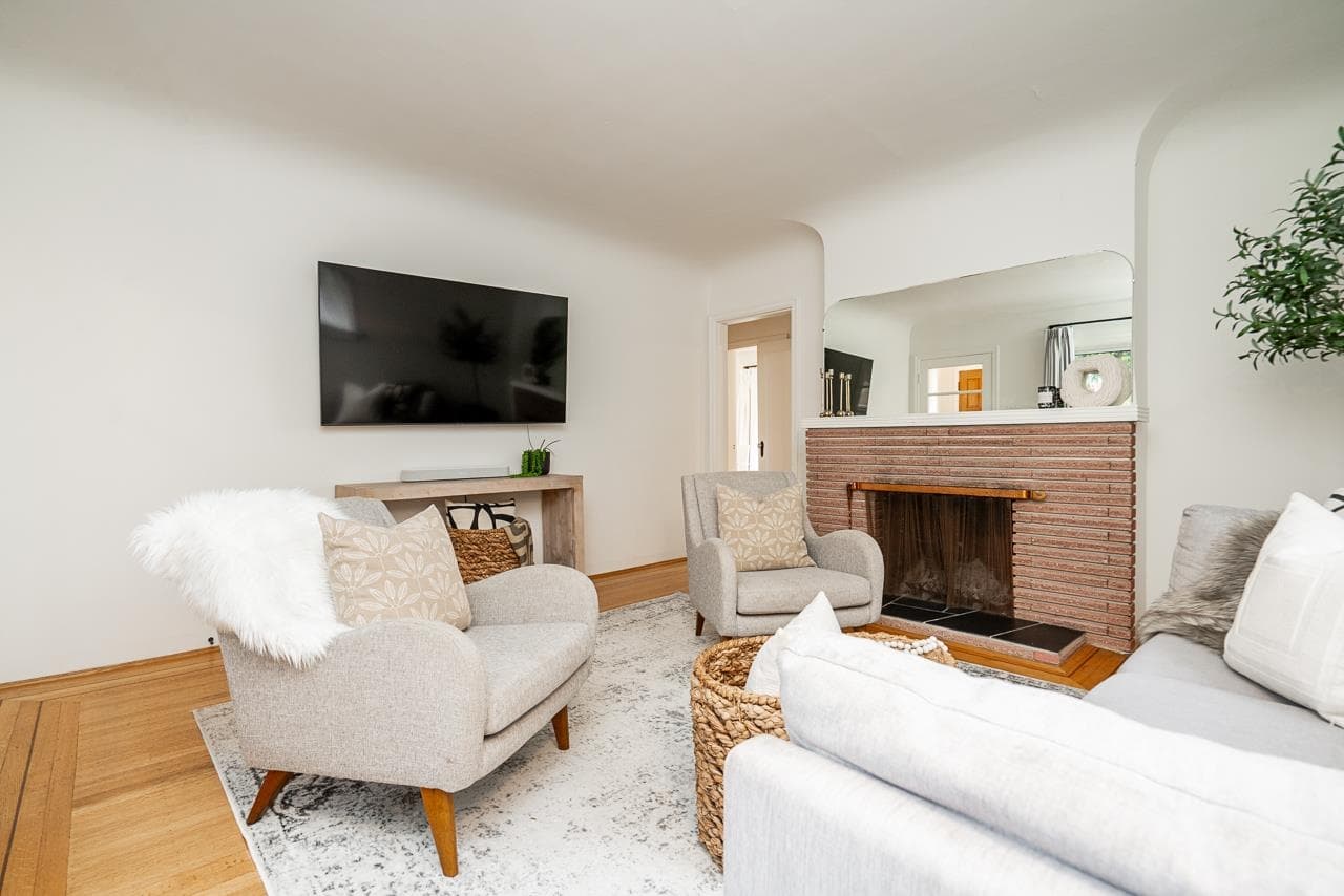 134 W 40th Avenue, Vancouver, V5Y 2R2 — photo 3