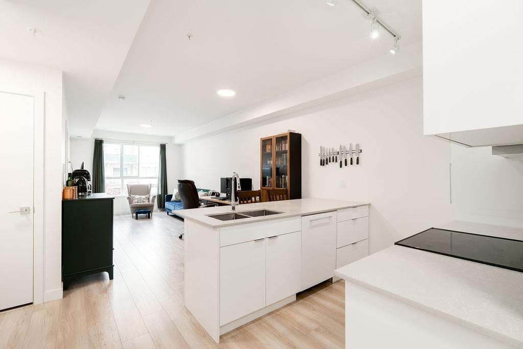 208 - 11913 Burnett Street, Maple Ridge, V2X 4N1 — photo 5