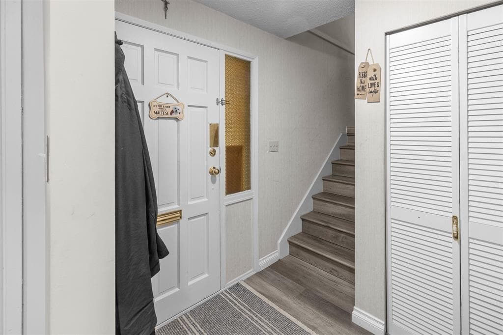 17 - 2998 Mouat Drive, Abbotsford, V2T 4E6 — photo 3