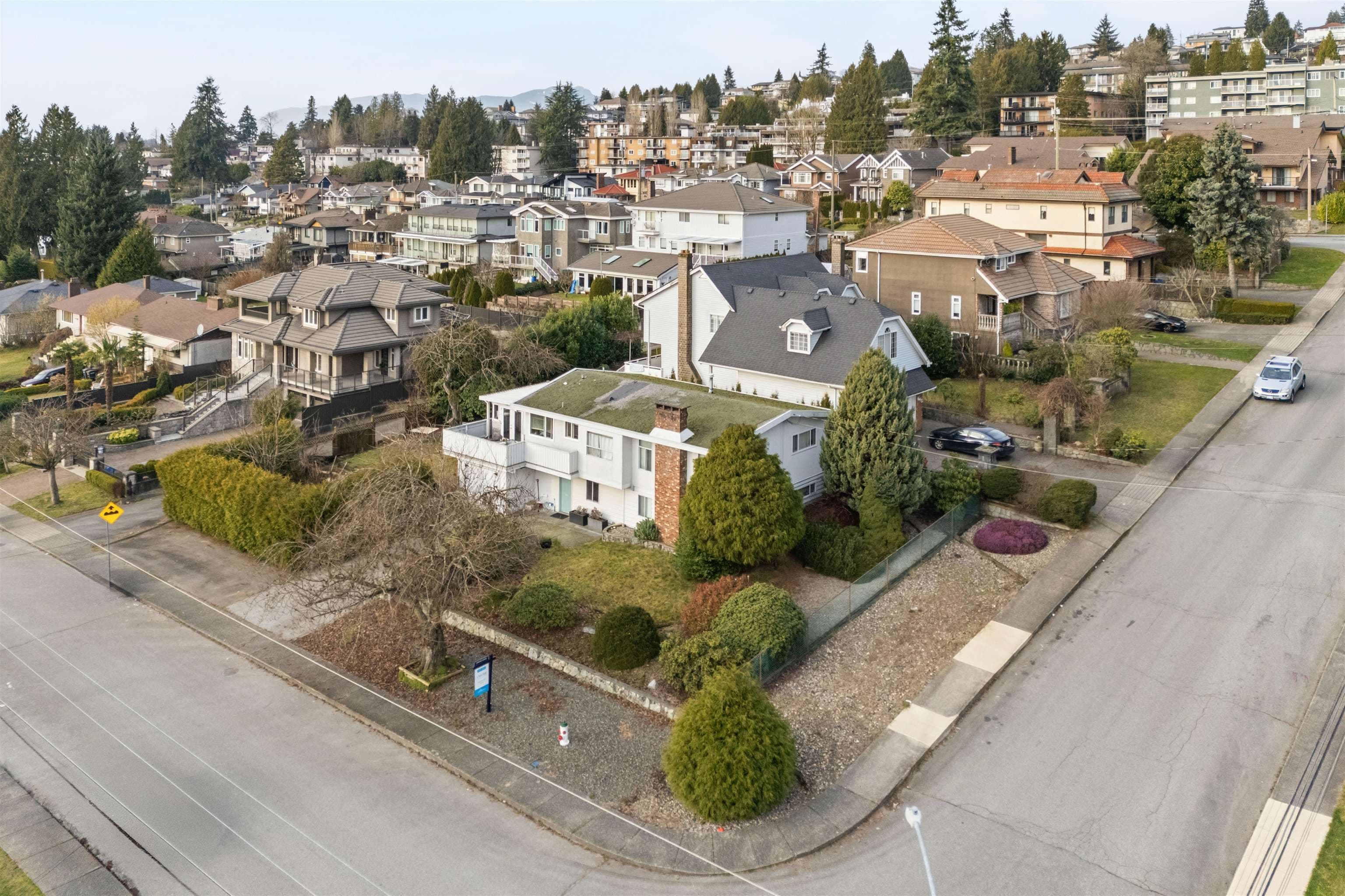 5395 Georgia Street, Burnaby, V5B 1V3 — photo 4