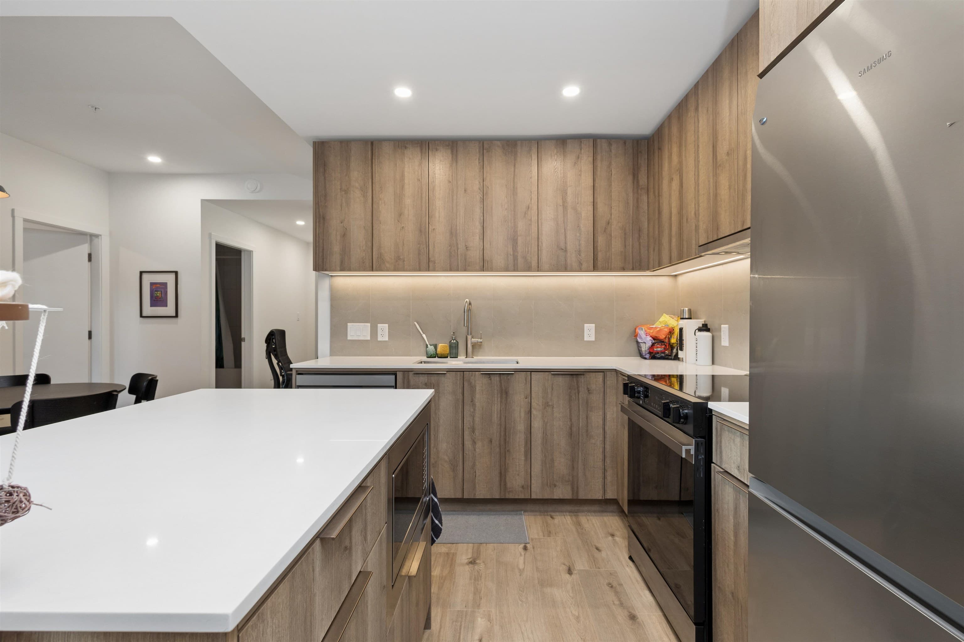 204 - 3596 Malsum Drive, North Vancouver, V7G 0B5 — photo 3