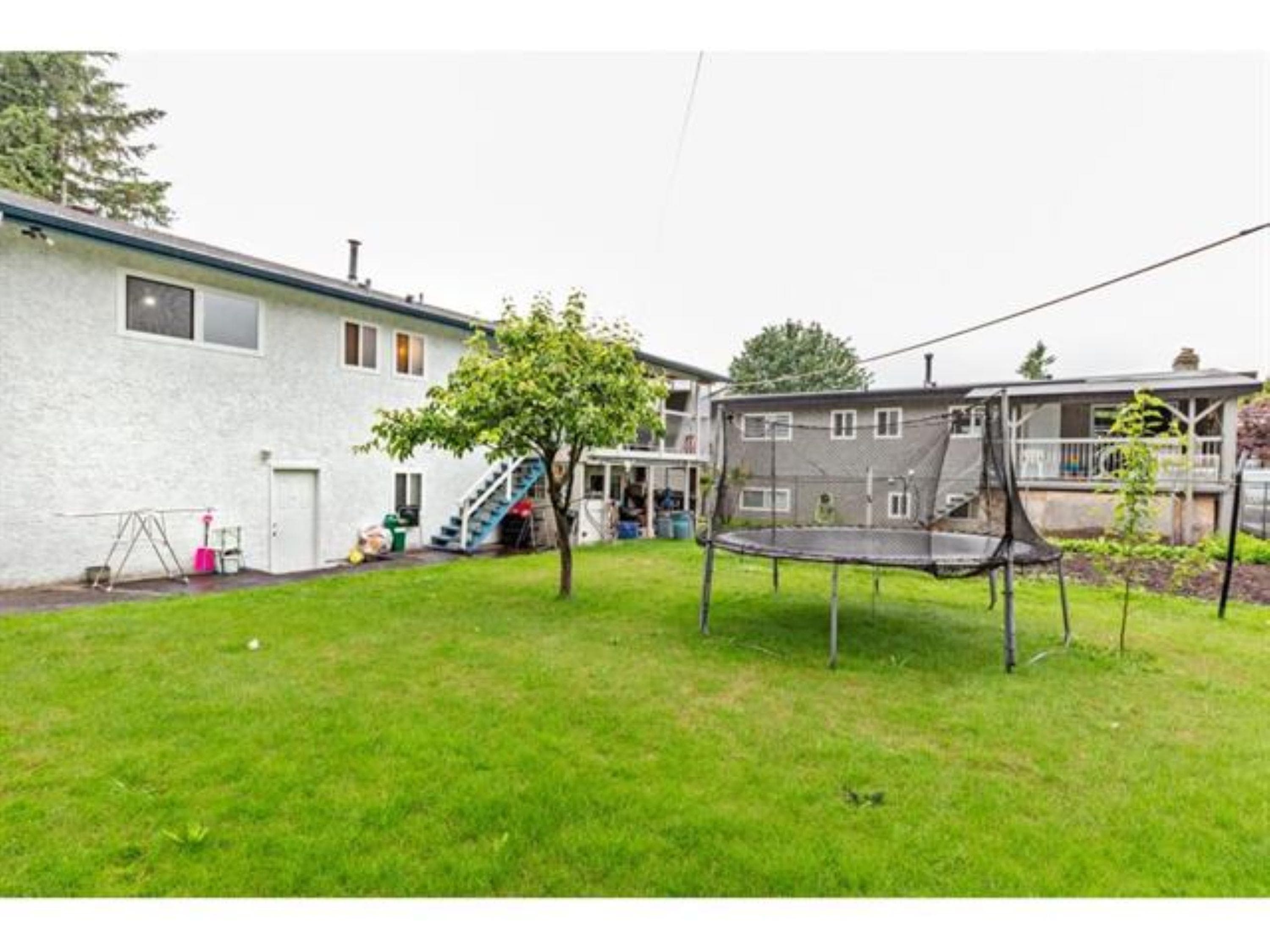 1940 Cordova Court, Abbotsford, V2T 4H7 — photo 4