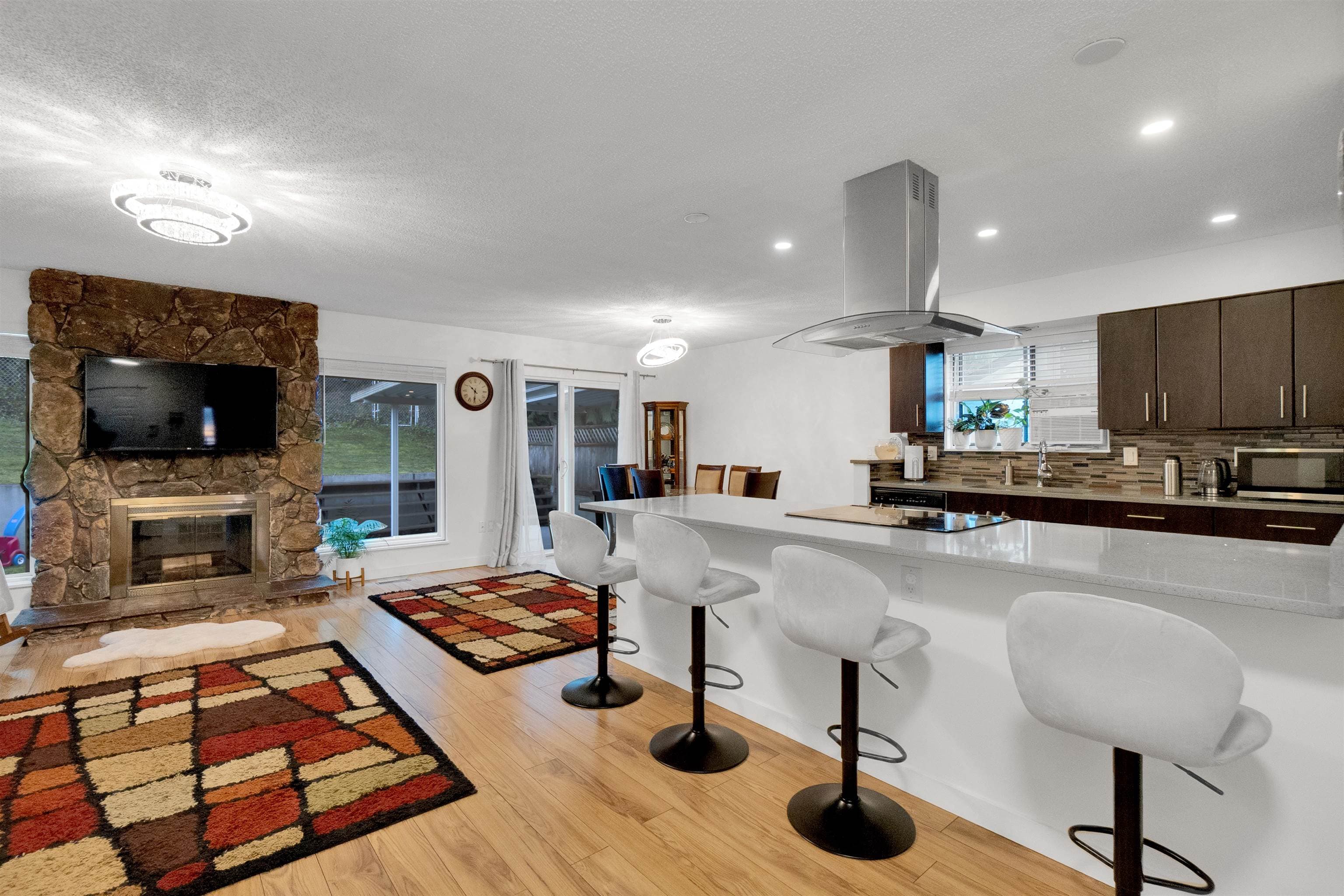 1230 Bluff Drive, Coquitlam, V3E 1C1 — photo 2