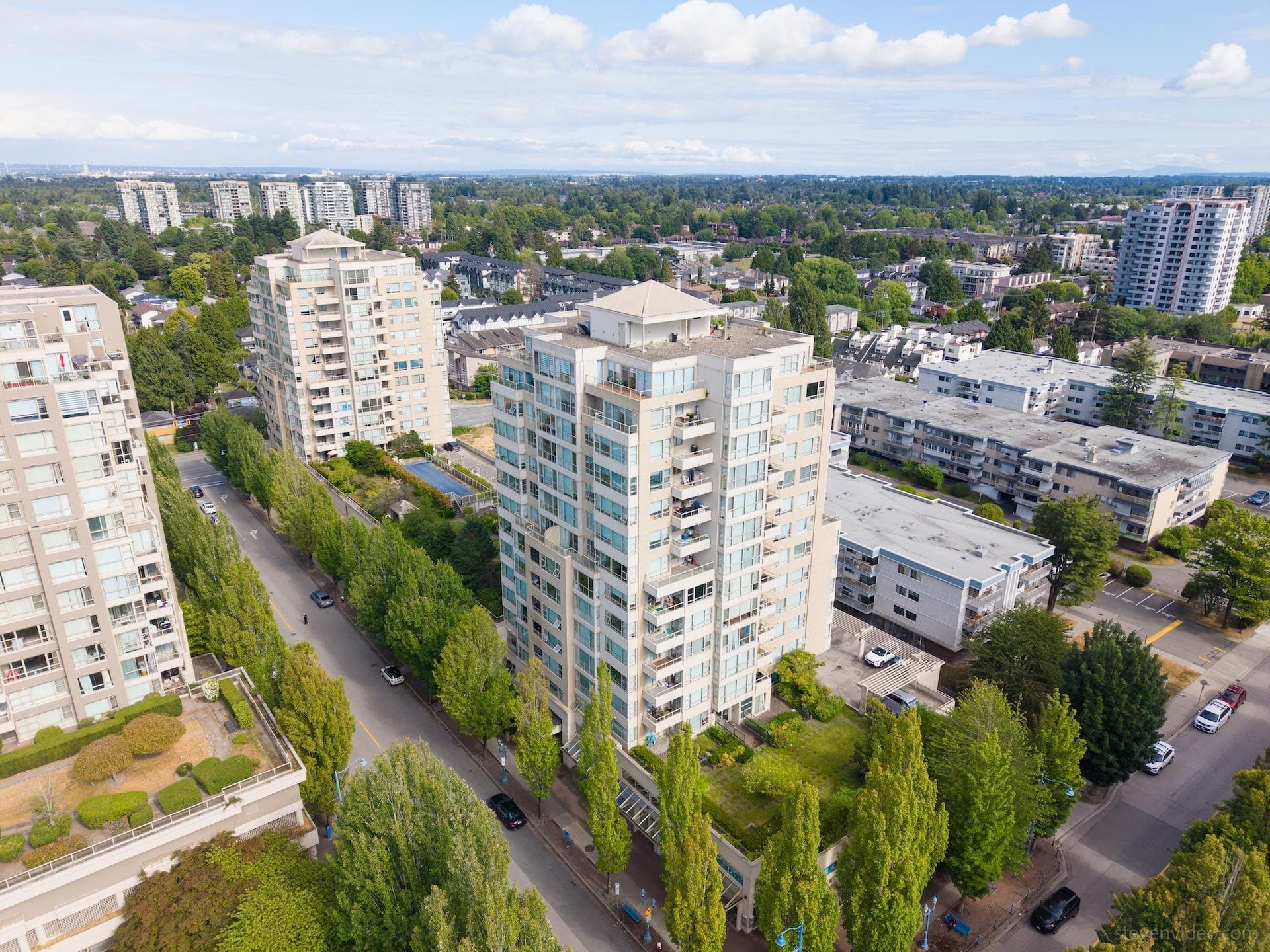 1201 - 8238 Saba Road, Richmond