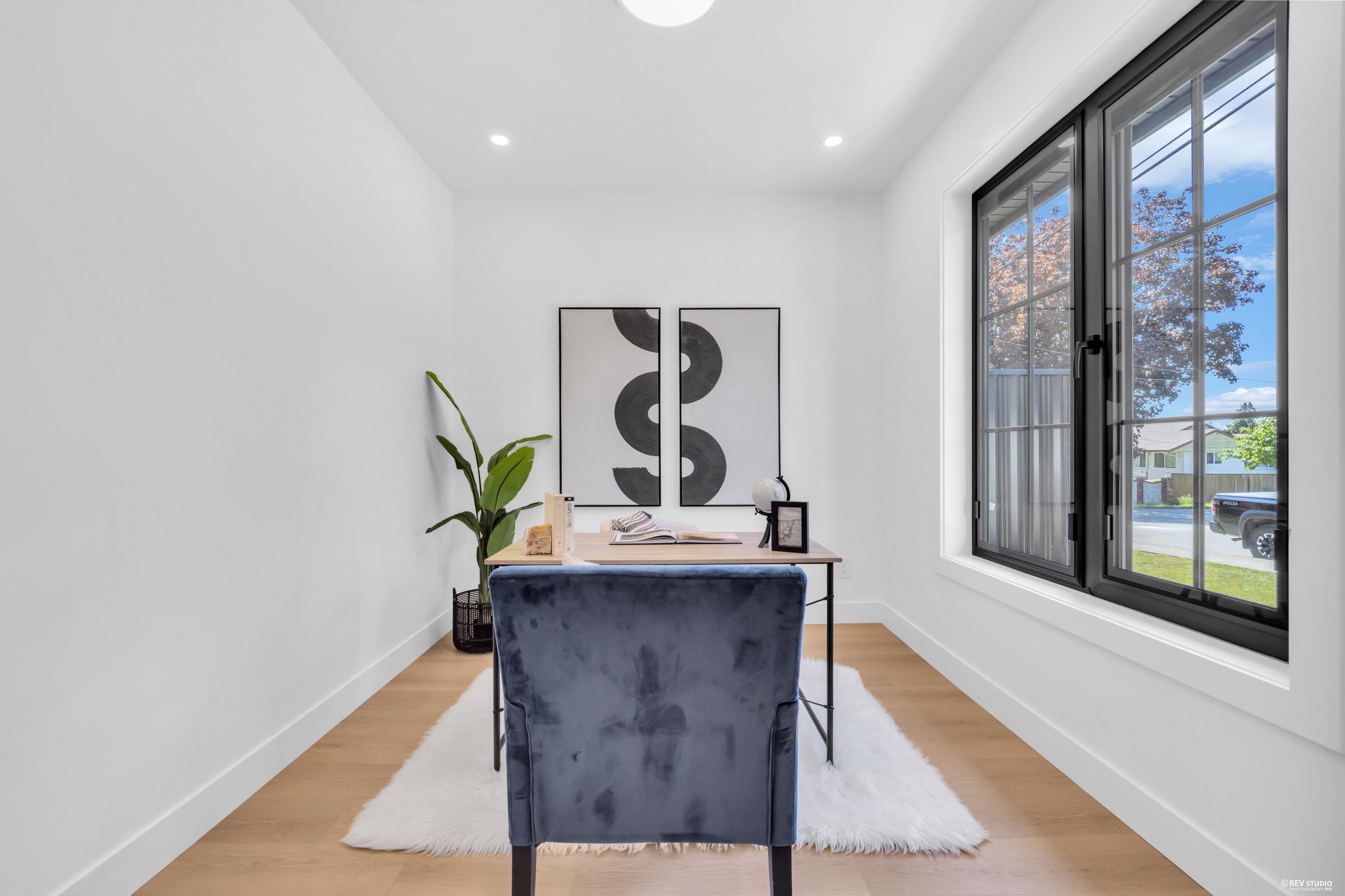 2 - 2316 Cliff Avenue, Burnaby, V5A 2L2 — photo 3