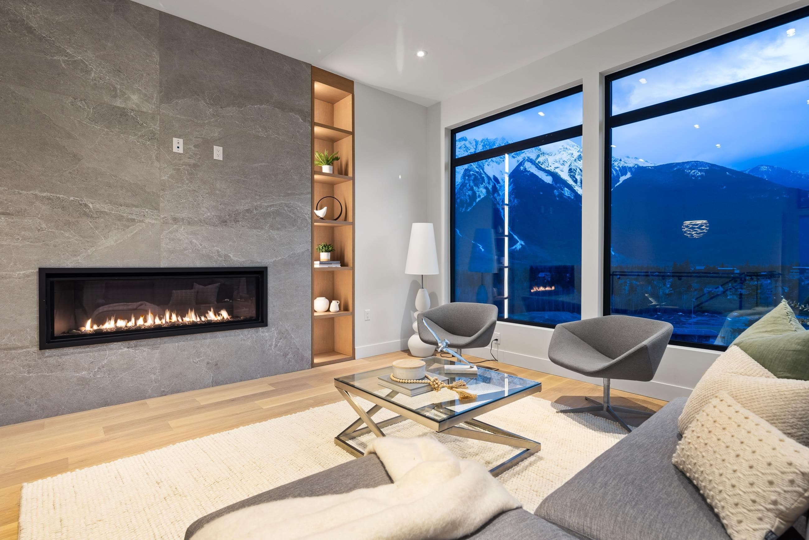 7683 Cerulean Drive, Pemberton, V0N 2L3 — photo 1