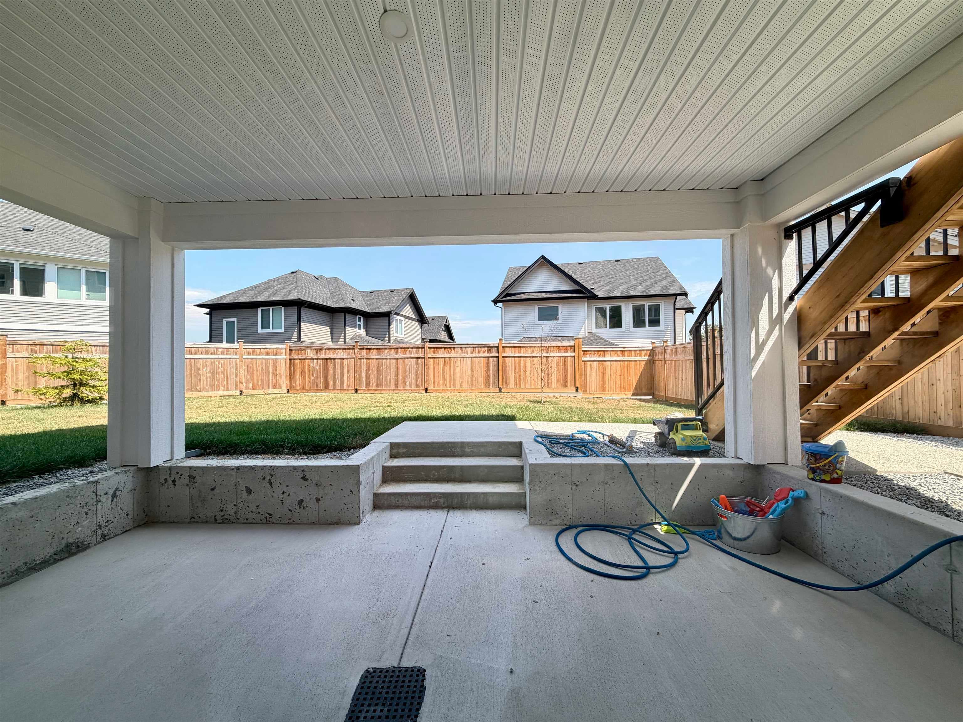 Garden-Level - 178 Street, Surrey