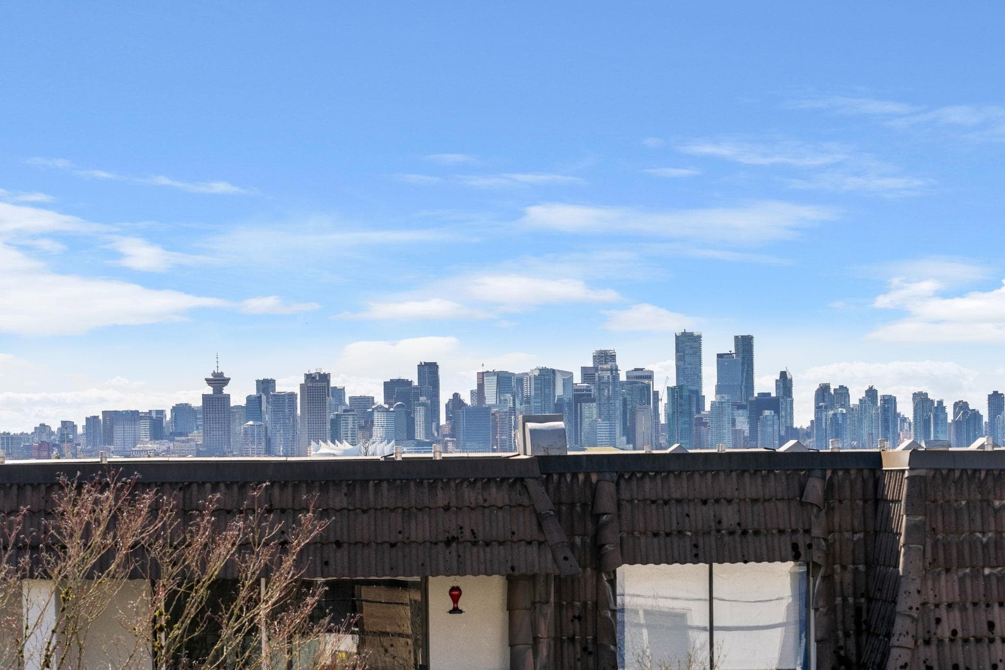 201 - 225 W 3rd Street, North Vancouver, V7M 1E9 — photo 1