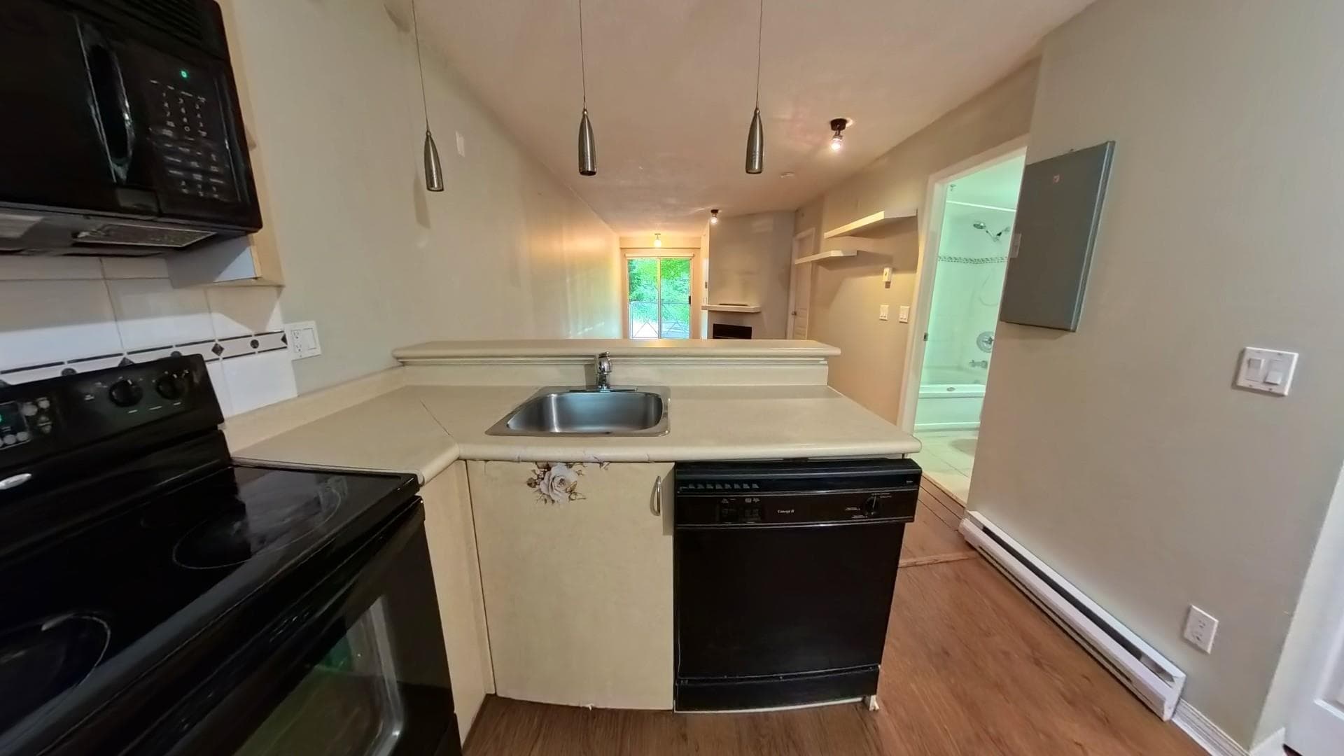 226 - 528 Rochester Avenue, Coquitlam, V7R 0A5 — photo 2