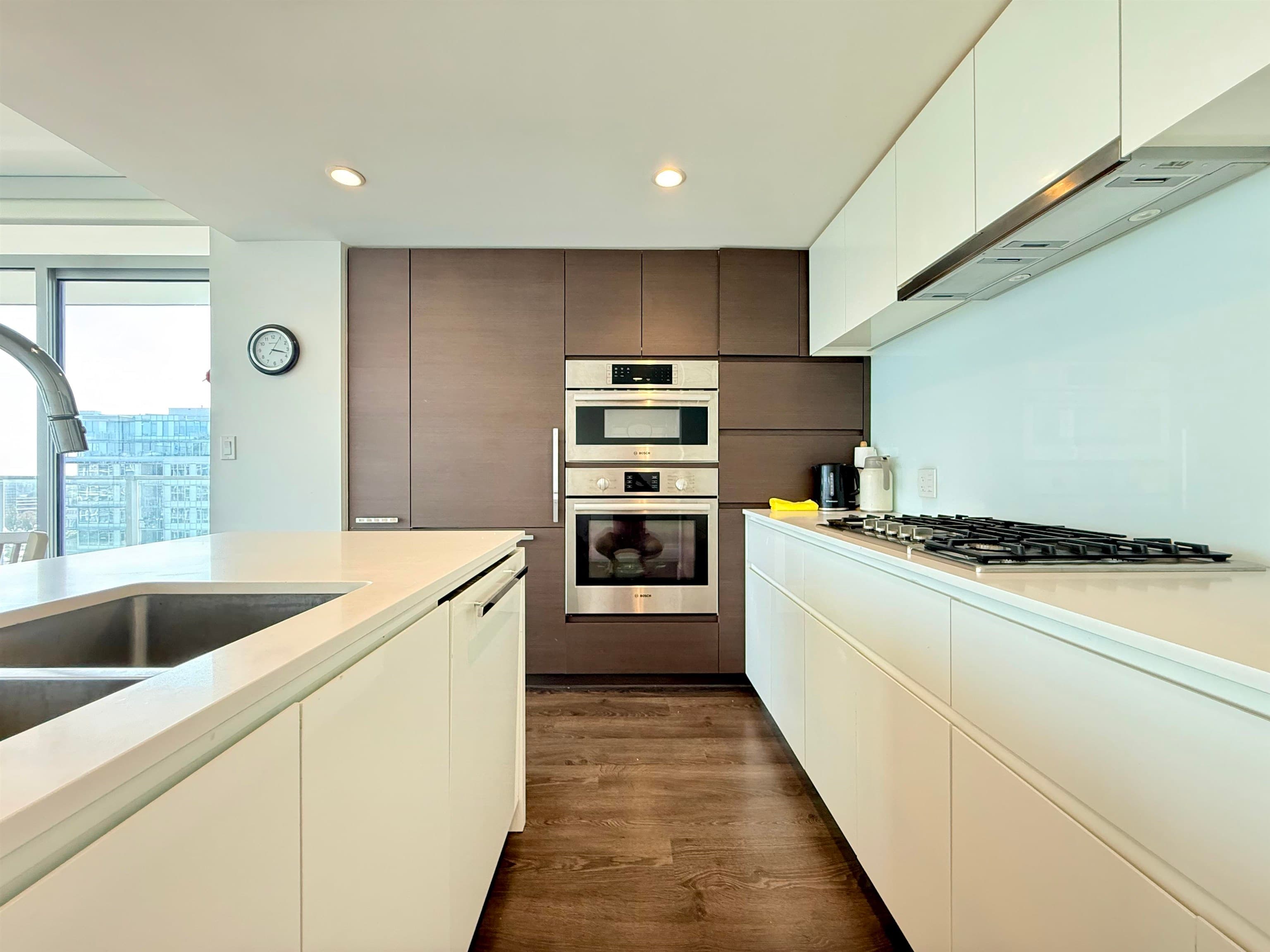 1303 - 5508 Hollybridge Way, Richmond, V7C 0C7 — photo 5