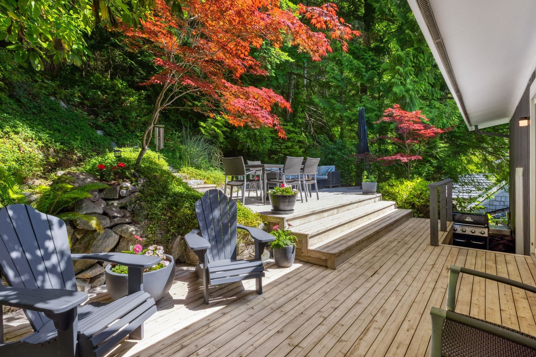 5766 Cranley Drive, West Vancouver, V7W 1S8 — photo 4