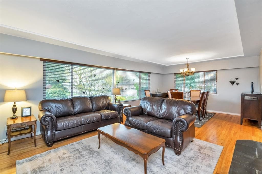 4729 60b Street, Delta, V4K 3K9 — photo 3
