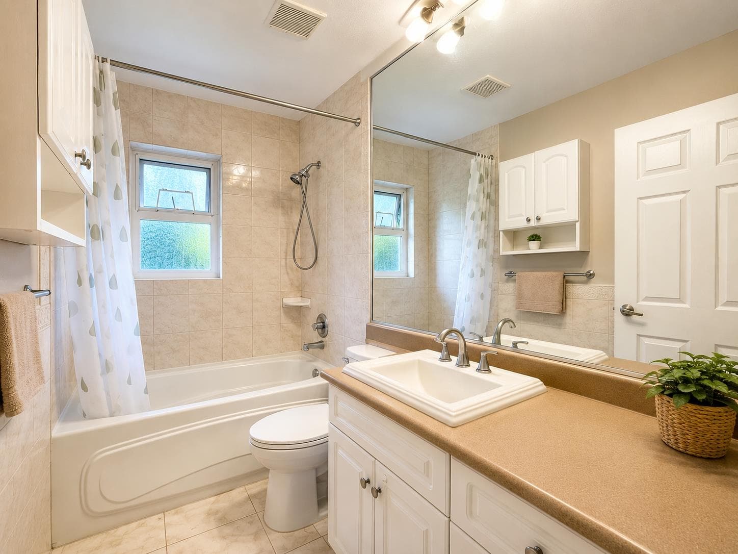 910 Robinson Street, Coquitlam, V3J 4G6 — photo 2