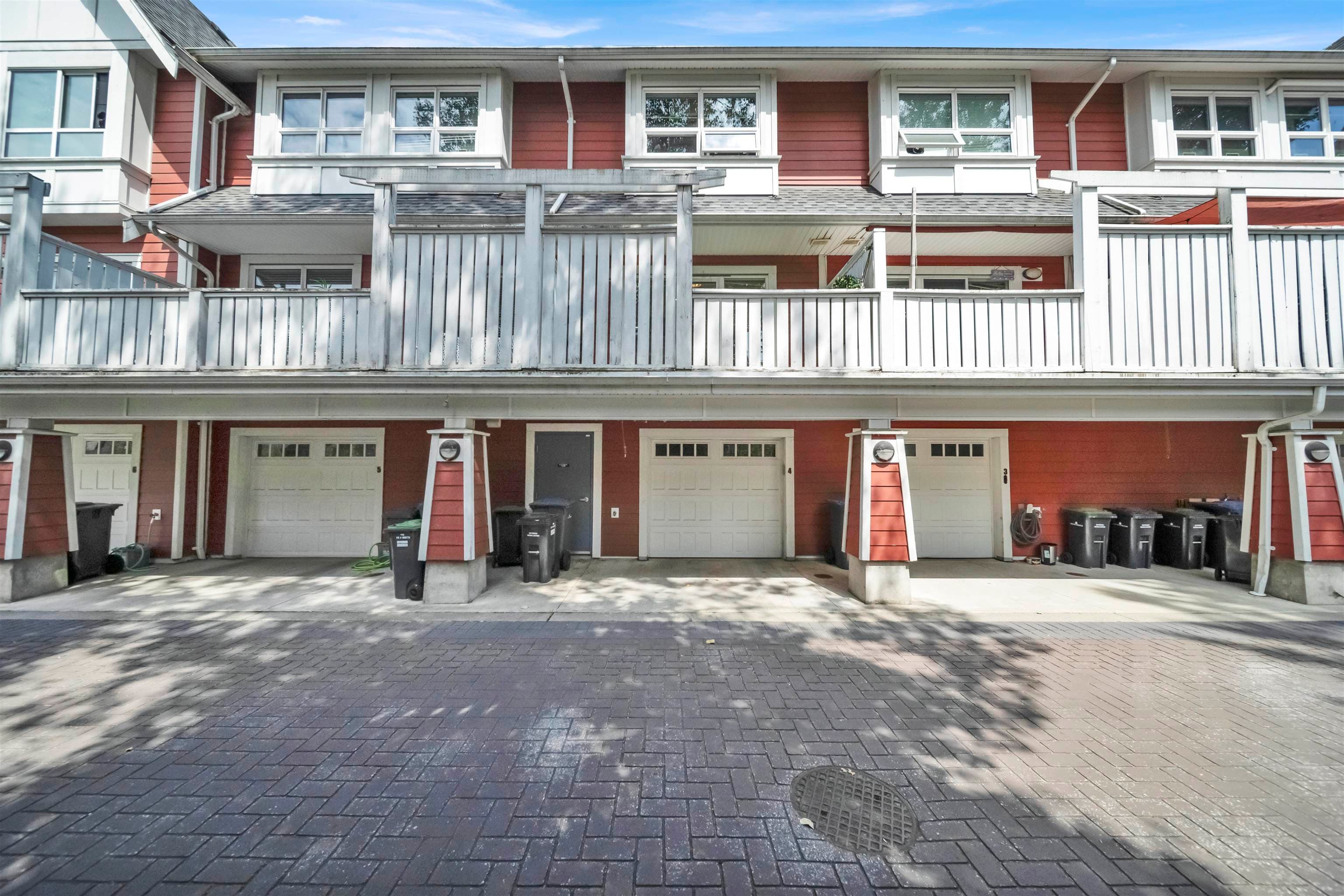 4 - 218 Camata Street, New Westminster, V3M 0H8 — photo 4