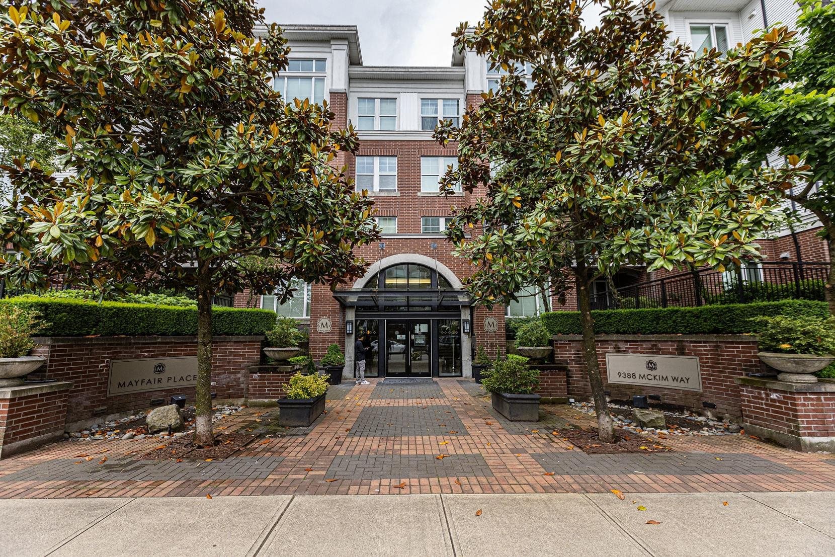 351 - 9388 Mckim Way, Richmond, V6X 0J7 — photo 1