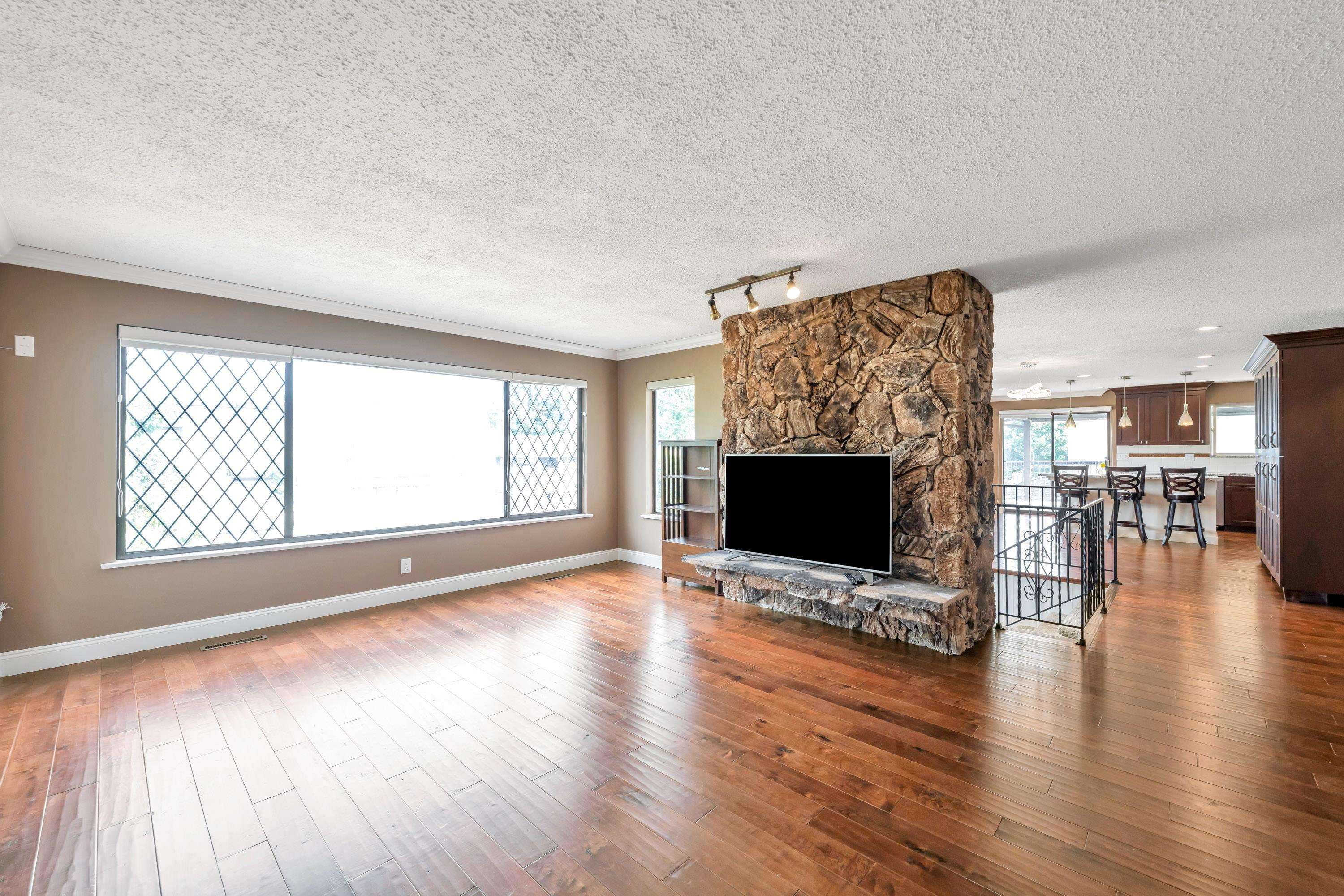 1175 Stevens Street, White Rock, V4B 4X9 — photo 4