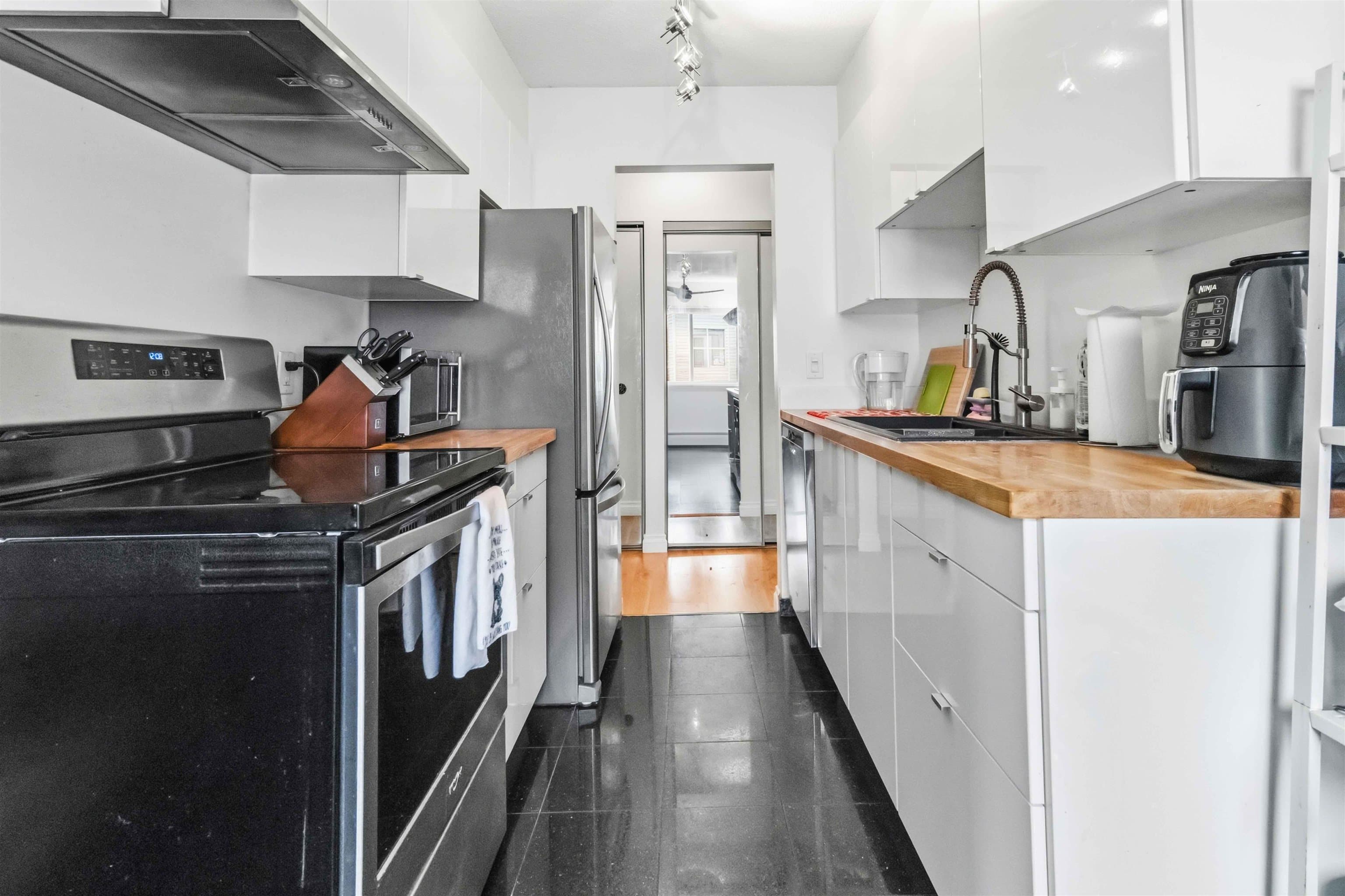 206 - 1334 W 73rd Avenue, Vancouver, V6P 3E7 — photo 5
