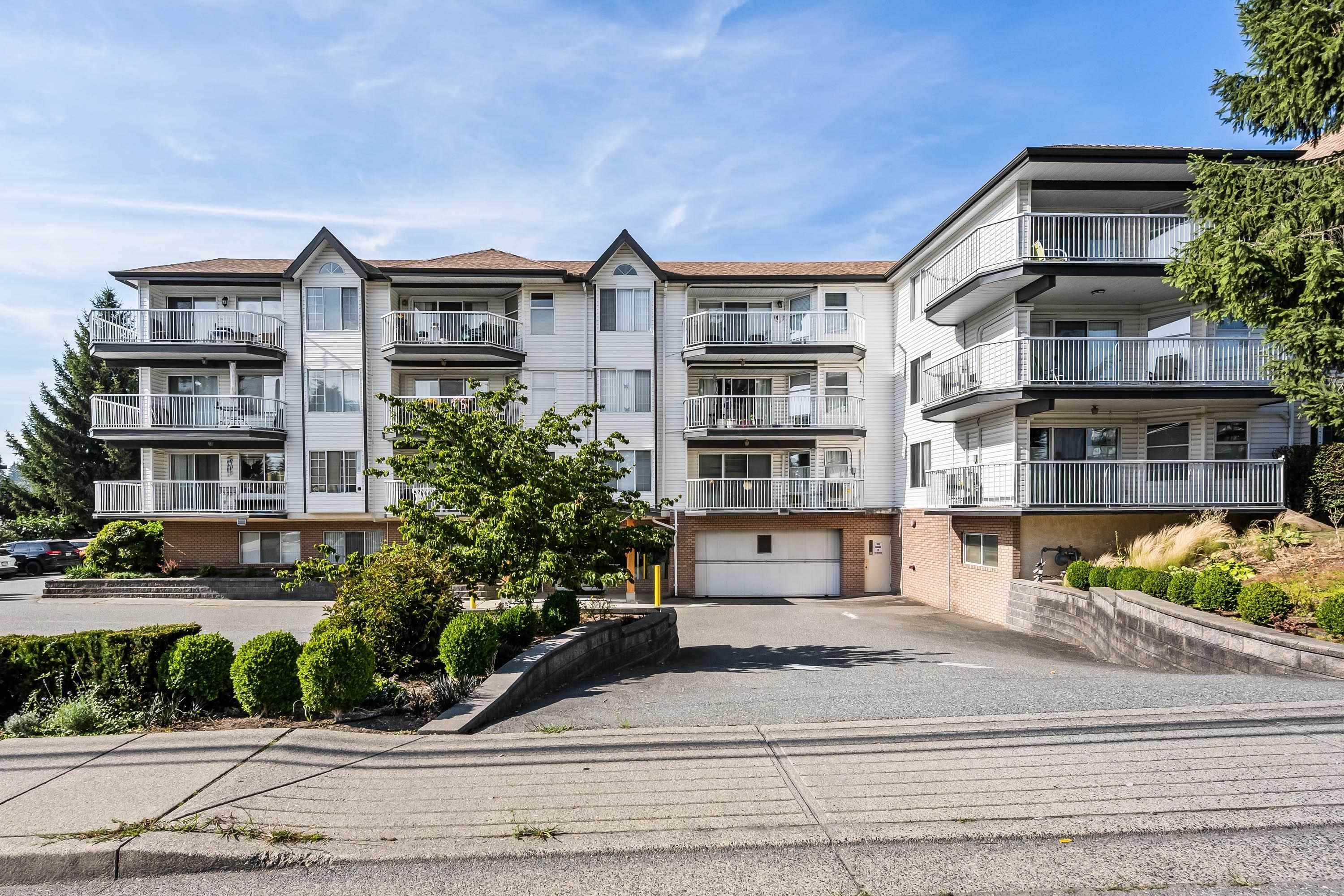 208 - 33535 King Road, Abbotsford, V2S 6Z5 — photo 2
