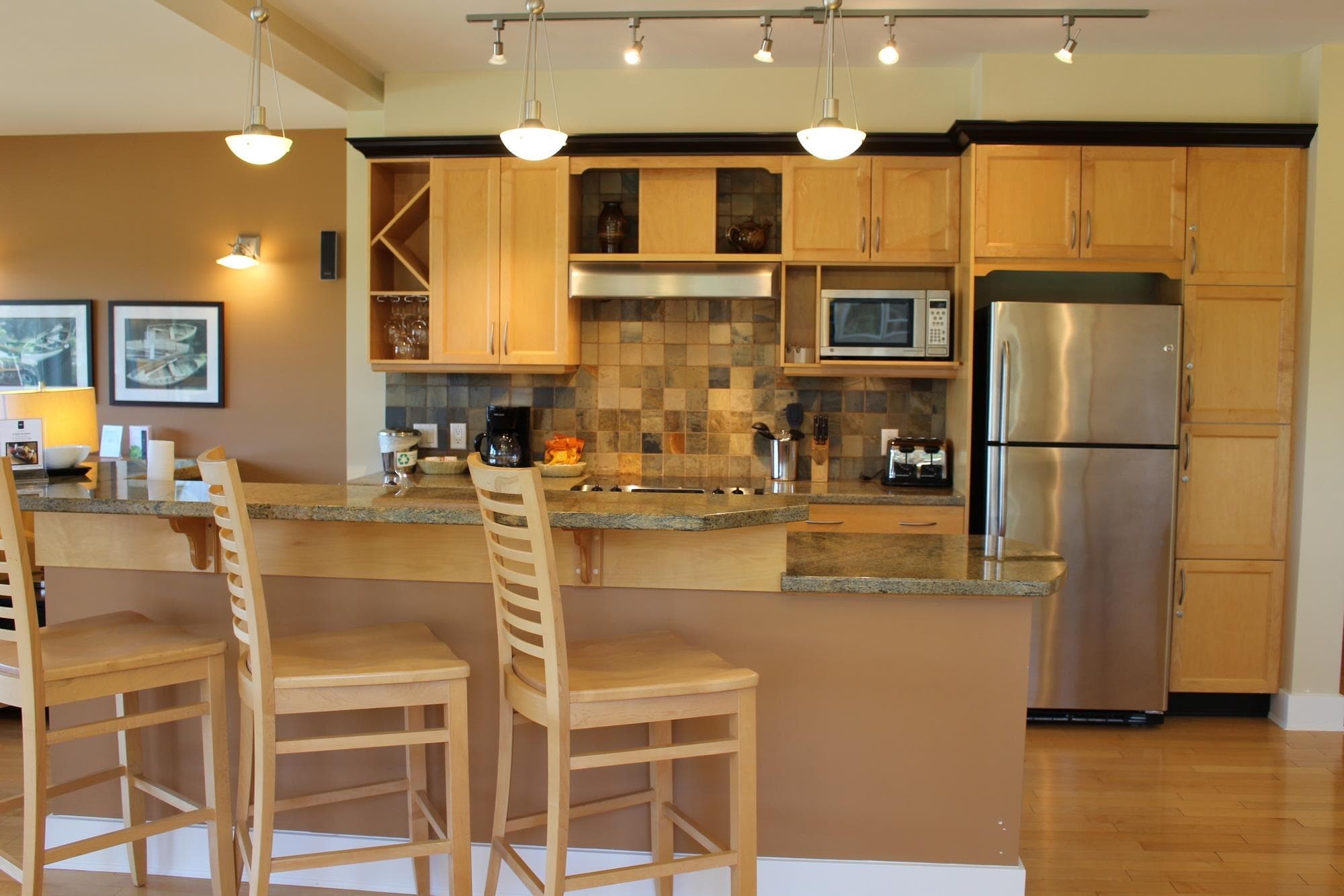 18D - 12849 Lagoon Road, Madeira Park, V0N 2H0 — photo 4