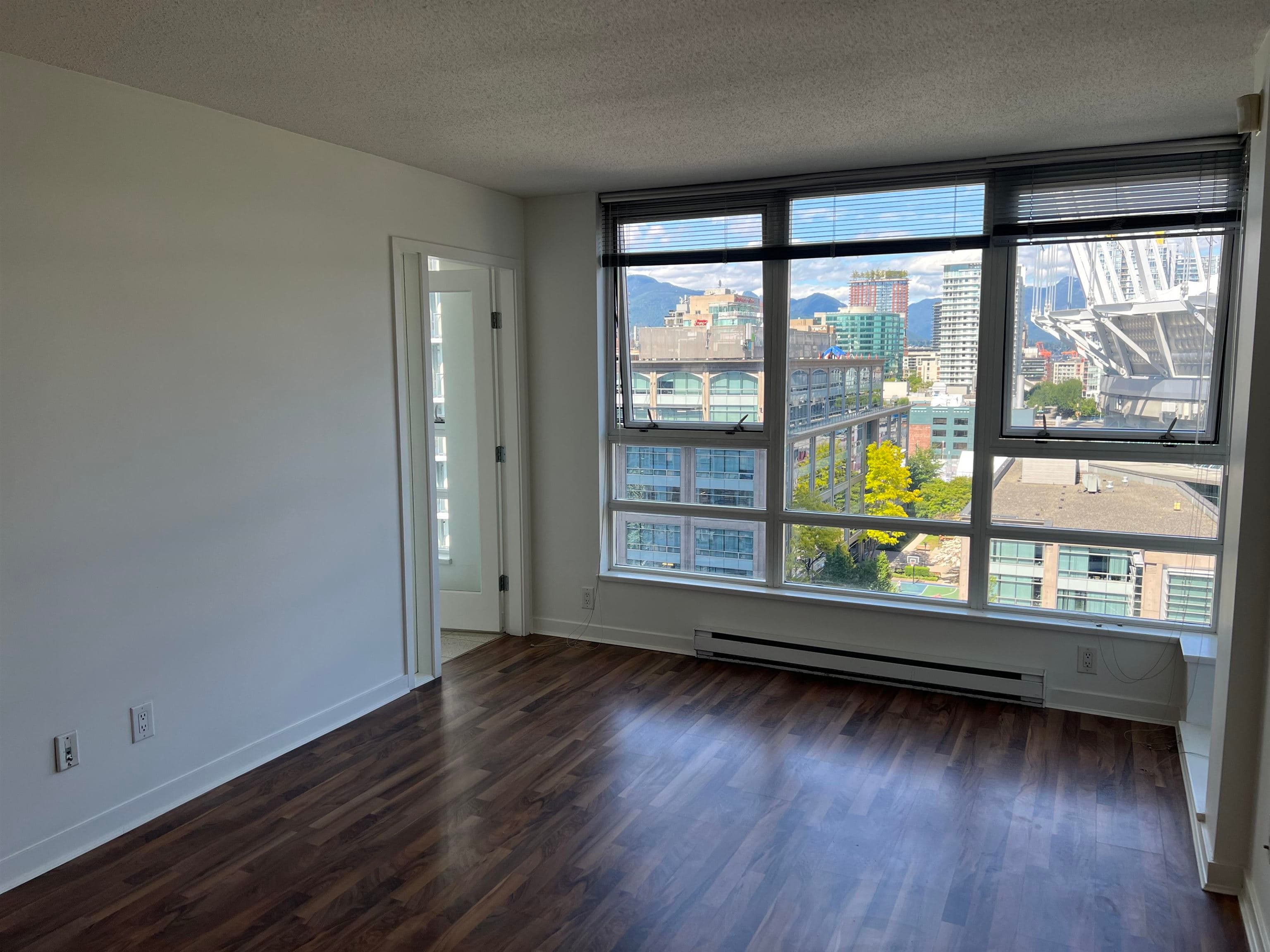 1707 - 939 Expo Boulevard, Vancouver, V6Z 3G7 — photo 5