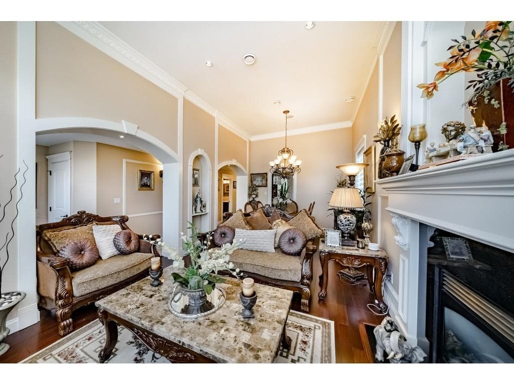 5955 Forglen Drive, Burnaby, V5H 3L4 — photo 4