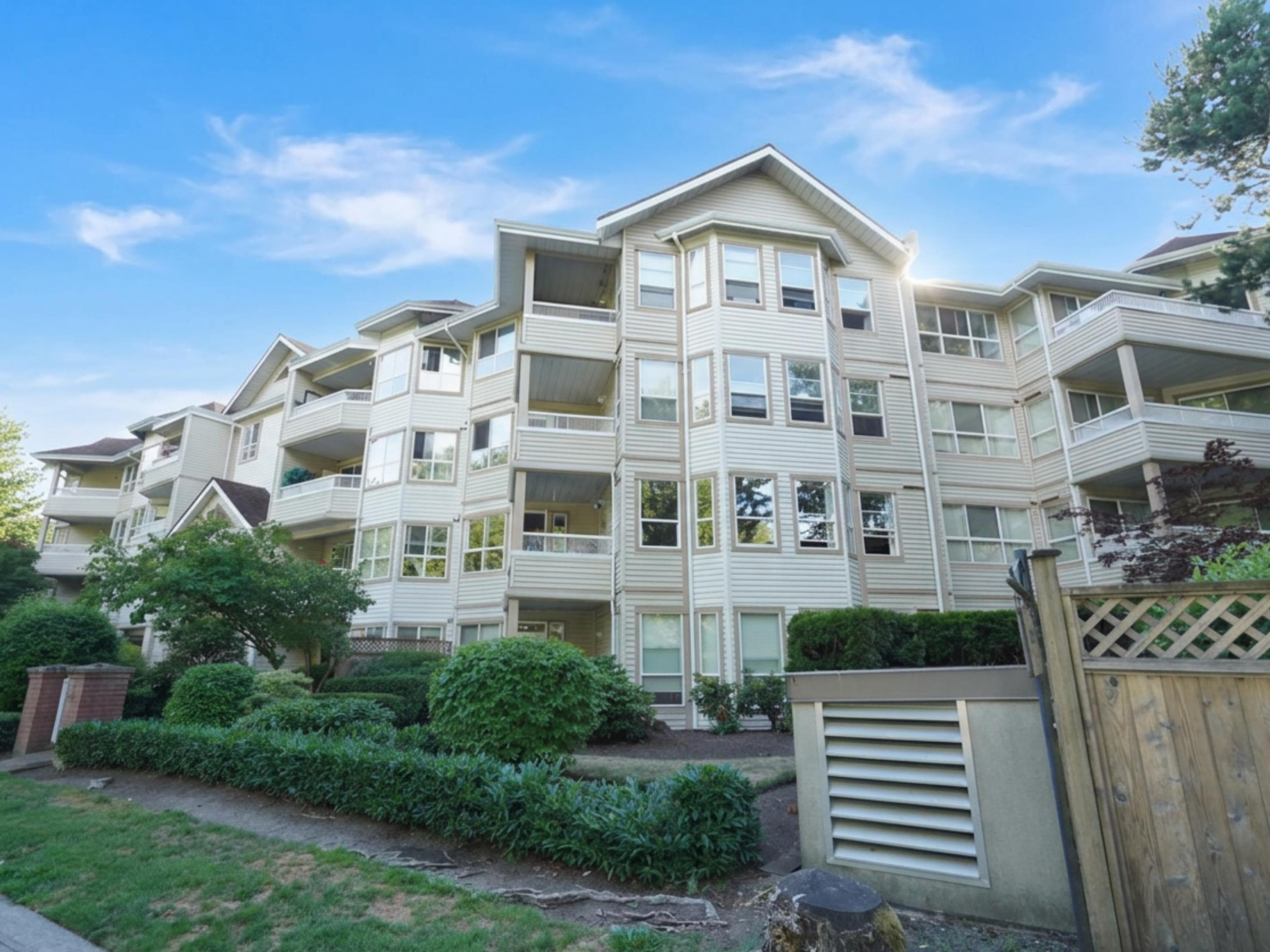 115 - 8139 121a Street, Surrey, V3W 0Z2 — photo 2