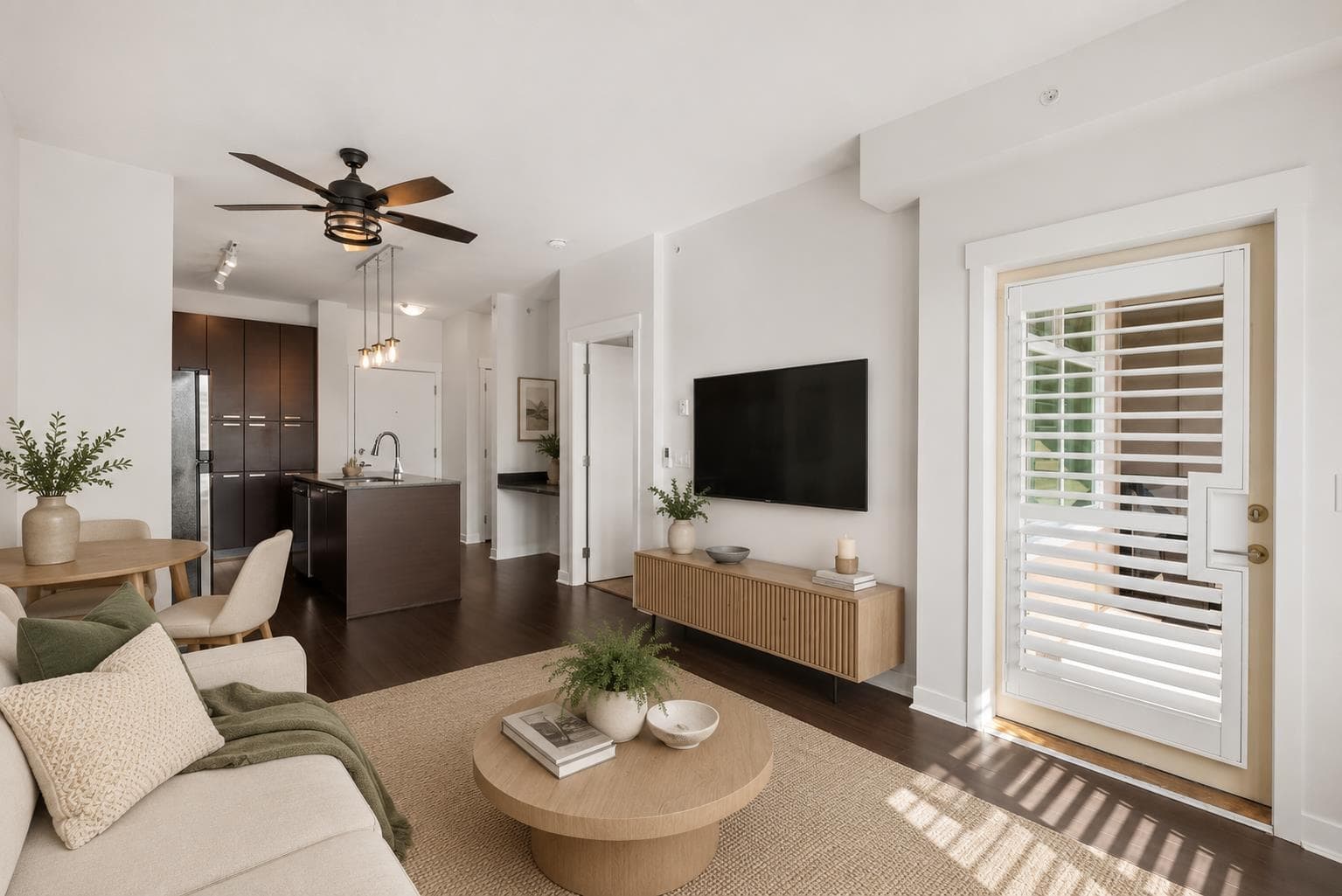 306 - 18818 68 Avenue, Surrey, V4N 6K2 — photo 3