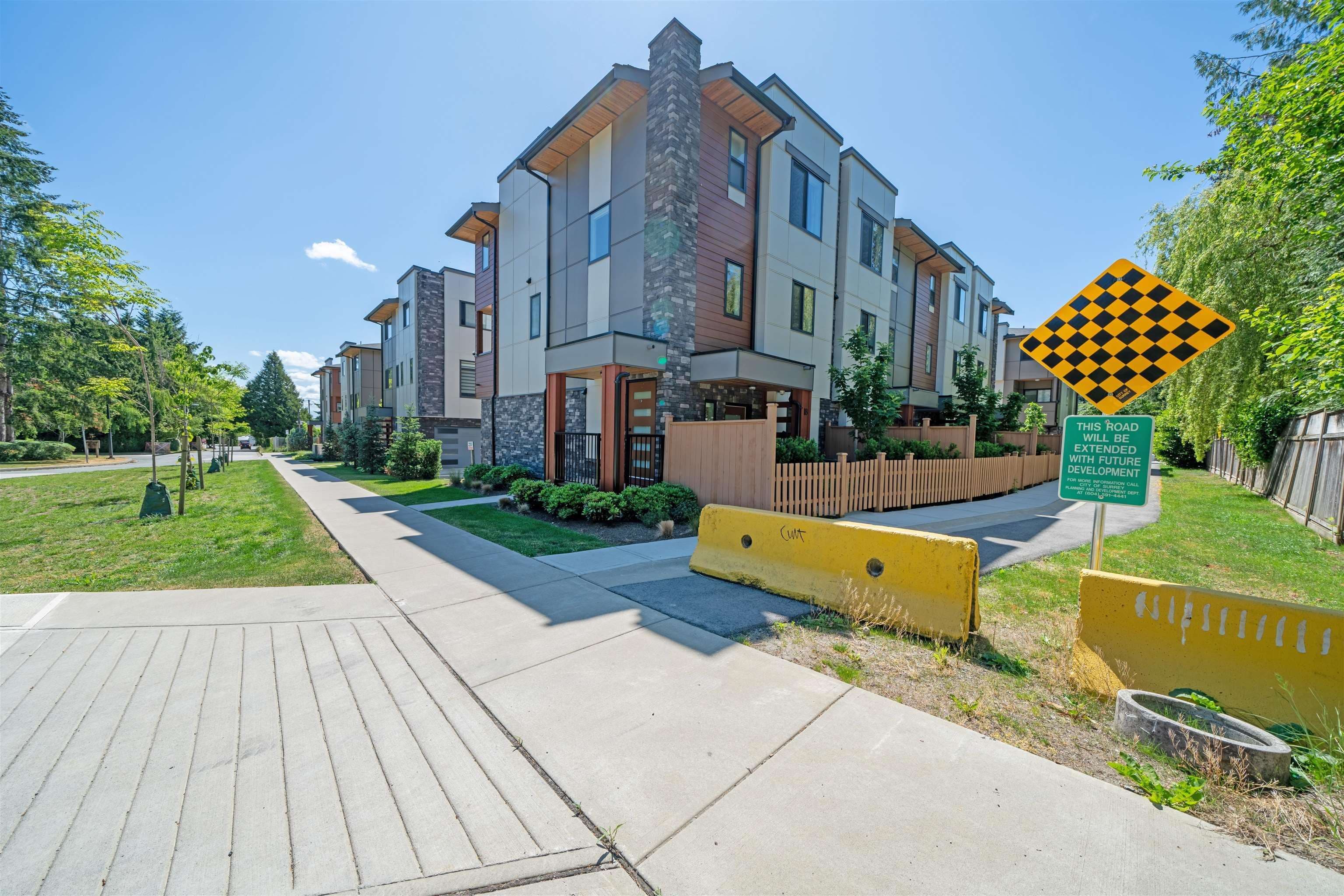 8 - 15950 Alder Place, Surrey