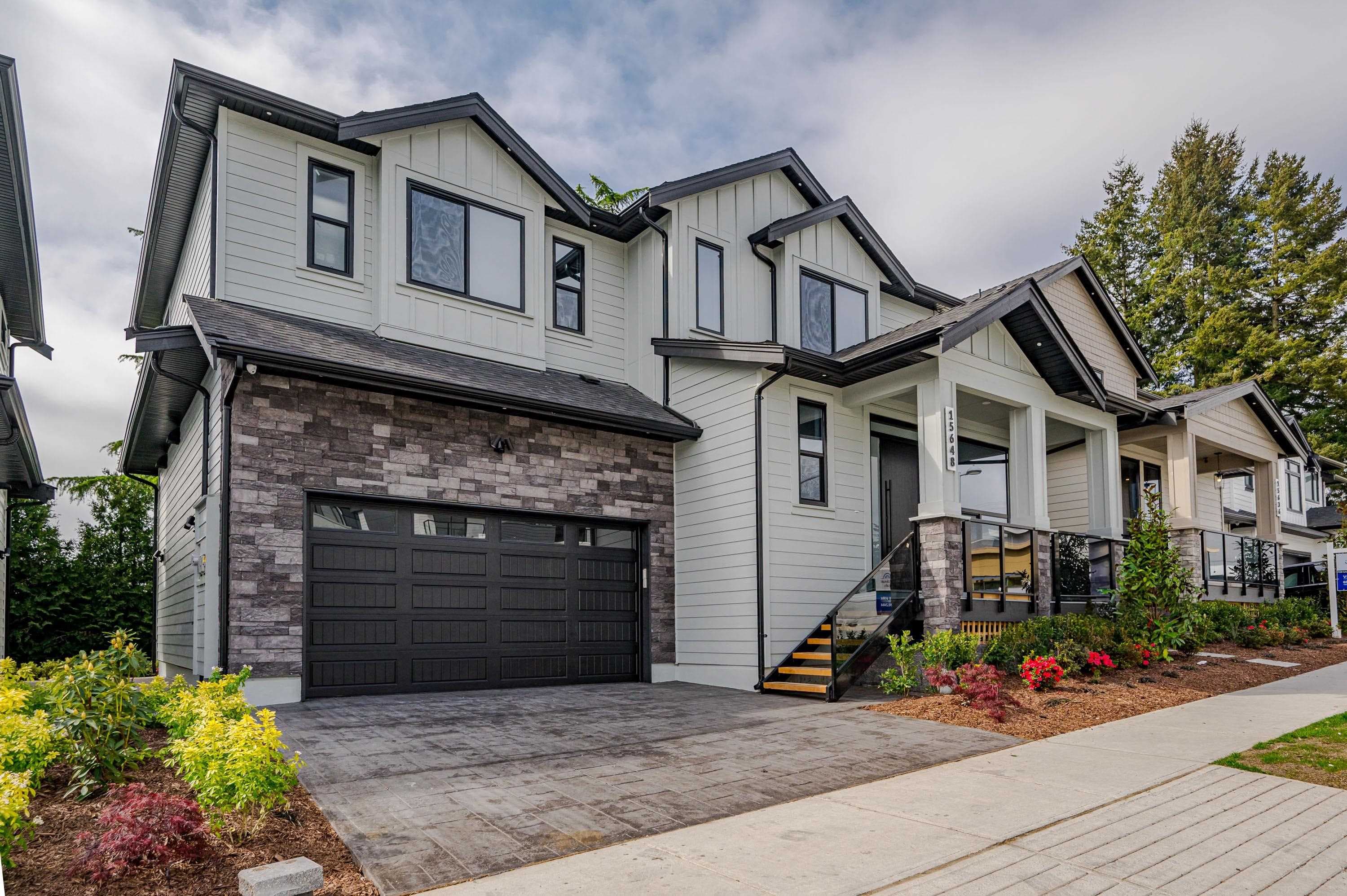 15636 23a Avenue, Surrey, V0V 0V0 — photo 1